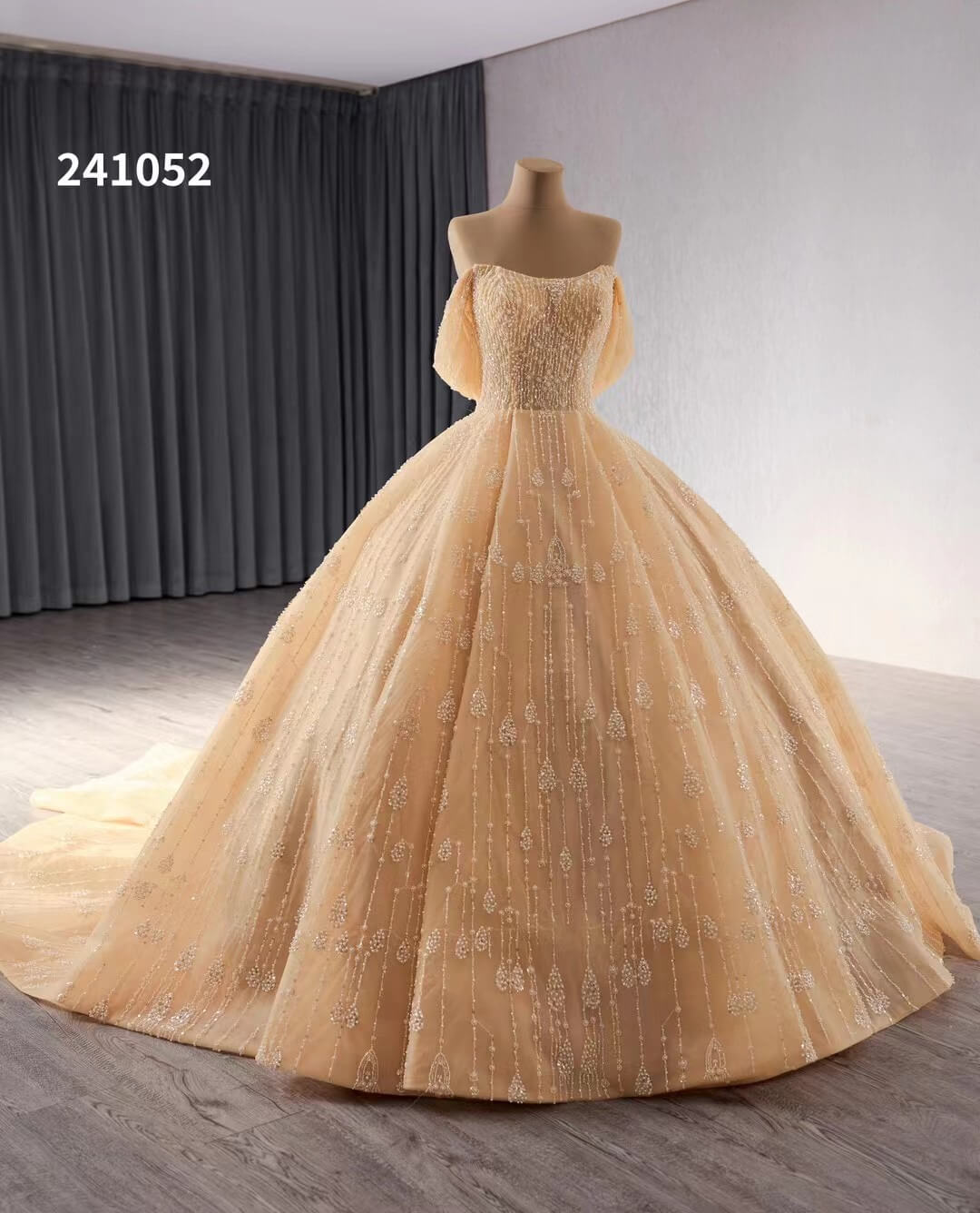 Off the Shoulder Beaded Wedding Dresses Luxury Ball Gown Quinceanera Dress 241052-wedding dresses 2025 -Viniodress-Ivory-Custom Size-