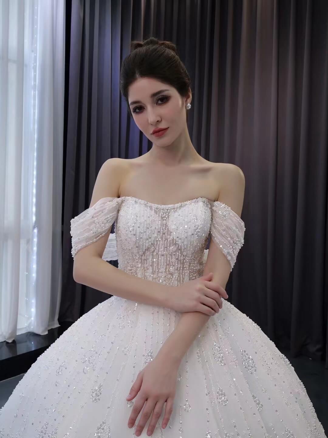 Off the Shoulder Beaded Wedding Dresses Luxury Ball Gown Quinceanera Dress 241052-wedding dresses 2025 -Viniodress-Ivory-Custom Size-