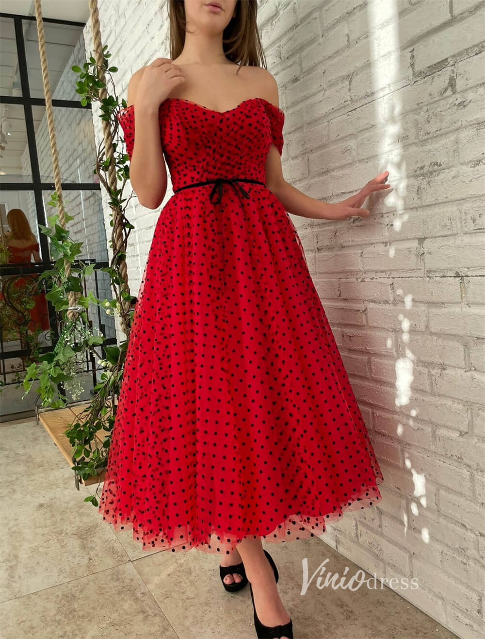 Off the Shoulder Prom Dresses Black Dotted Red Maxi Dress SD1437B-Homecoming Dresses 2025 -Viniodress-Red-Custom Size-