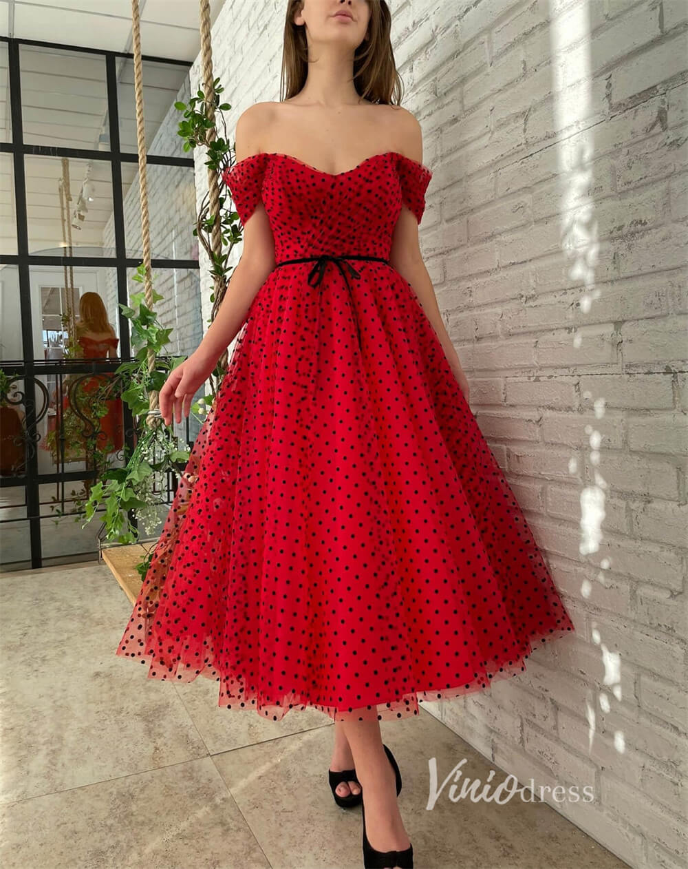 Off the Shoulder Prom Dresses Black Dotted Red Maxi Dress SD1437B-Homecoming Dresses 2025 -Viniodress-Red-Custom Size-