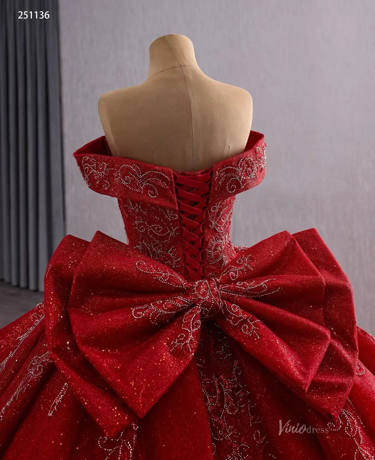 Off-the-Shoulder Red Quinceañera Dress | Ball Gown with Back Bow, Corset Back & 1m Train 251136-Quinceanera Dresses 2025 -Viniodress-Red-Custom Size-
