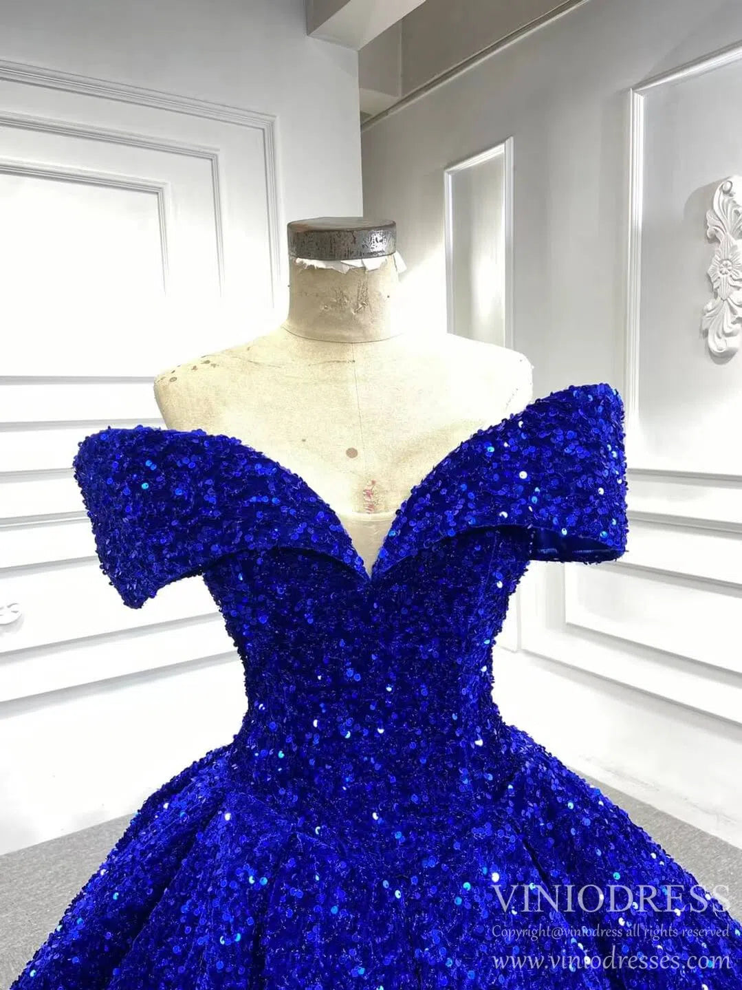 Quinceanera Dresses 2025 Off the Shoulder Royal Blue Sequin Ball Gown Quince Dresses 66536 viniodress-plus size wedding dresses Viniodress-Royal Blue-Custom Size-