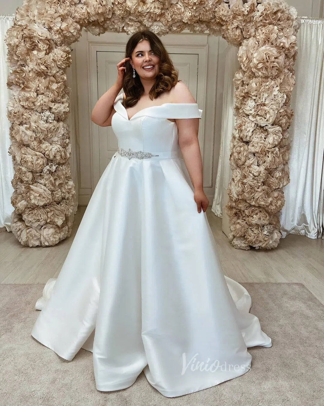Off the Shoulder Satin Wedding Dresses Plus Size VW1021-wedding dresses 2025 -Viniodress-Ivory-Custom Size-
