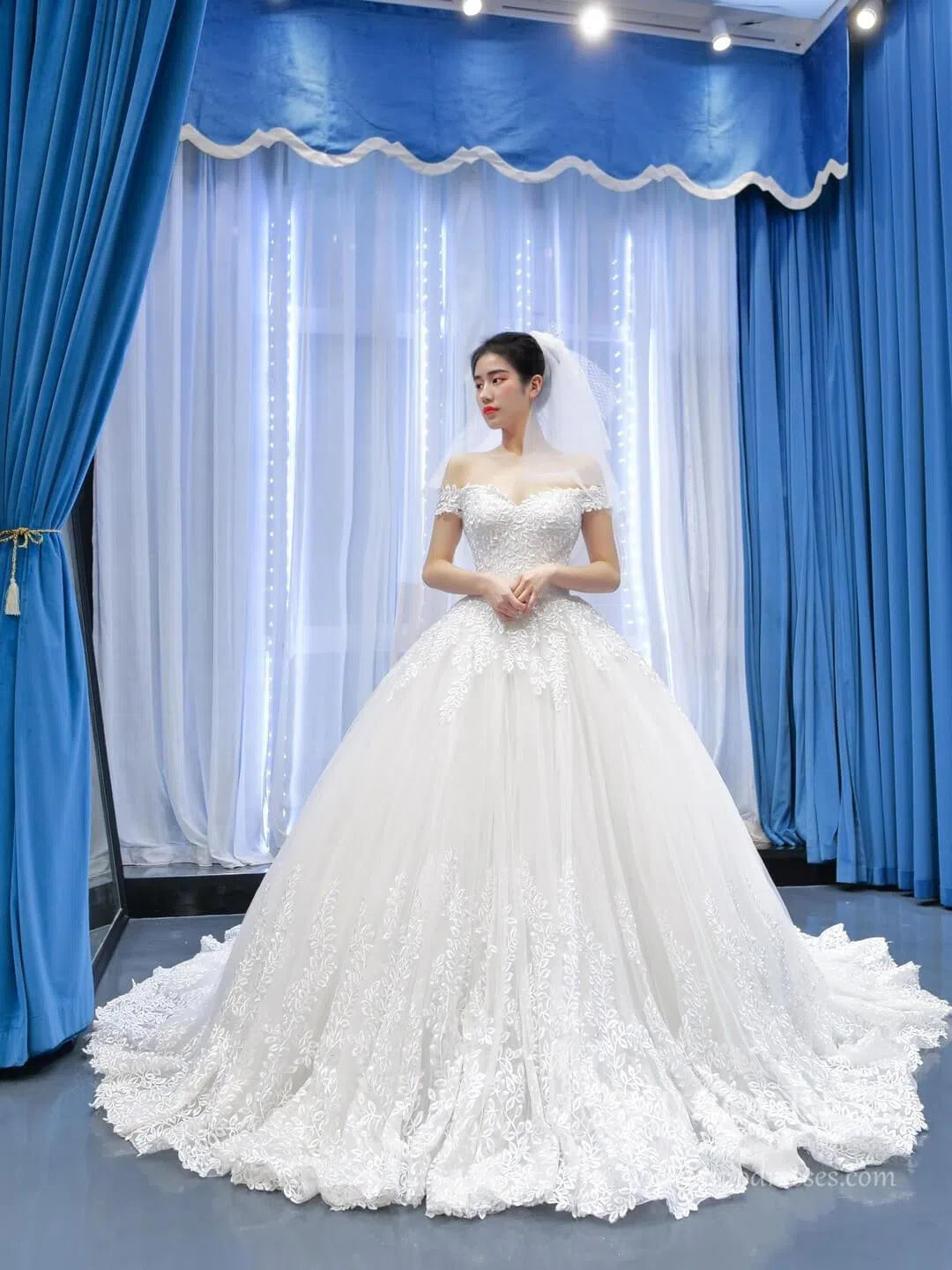 Off the Shoulder Wedding Dresses Plus Size Lace Bridal Gowns VW1033-wedding dresses 2025 -Viniodress-Ivory-Custom Size-