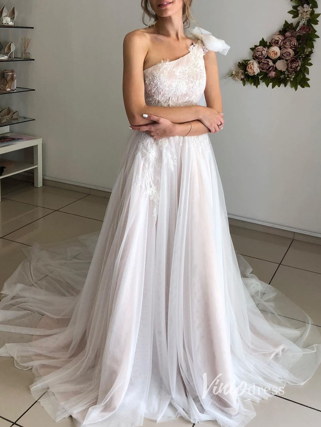 One Shoulder Tulle Country Wedding Dersses Watteau Train VW2092-wedding dresses-Viniodress-Viniodress