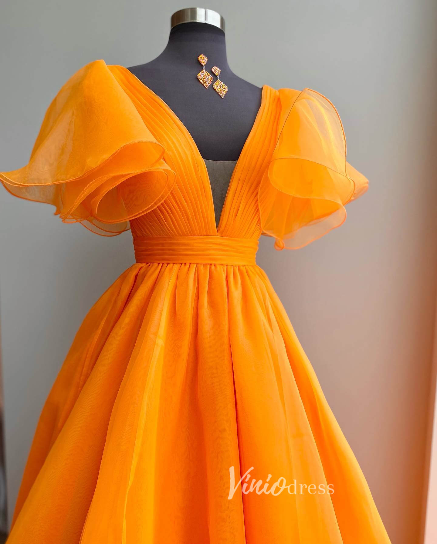 Prom Dress 2025 Orange Puffed Sleeve Organza Prom Dresses Plunging V-Neck Evening Dress FD3040-unique prom dresses-Orange-Custom Size-Viniodress