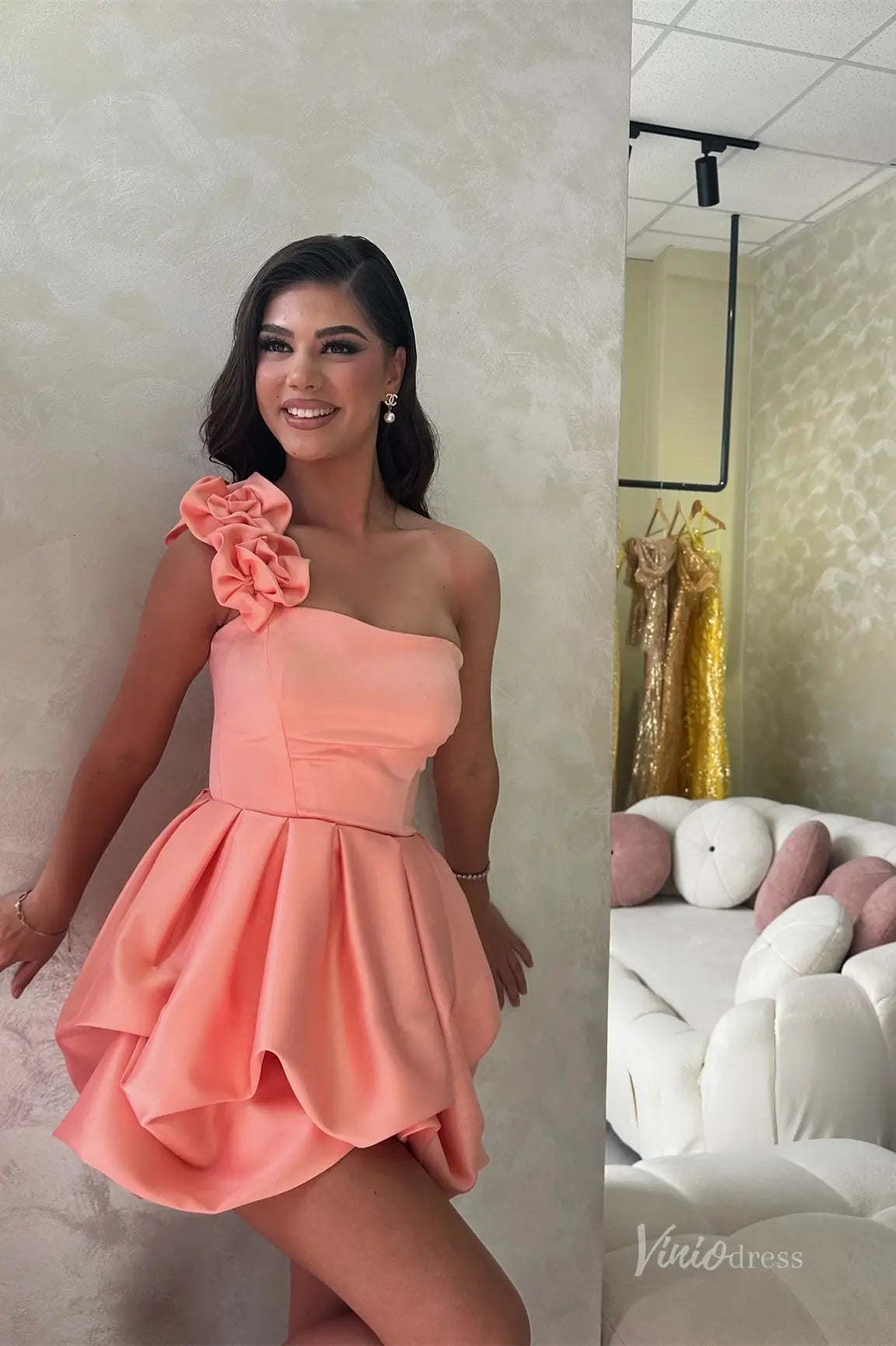 Peach One-Shoulder Satin Homecoming Dress with Floral Appliqué and Bubble Skirt – H1134-Homecoming Dresses 2025 -Viniodress-Peach-Custom Size-