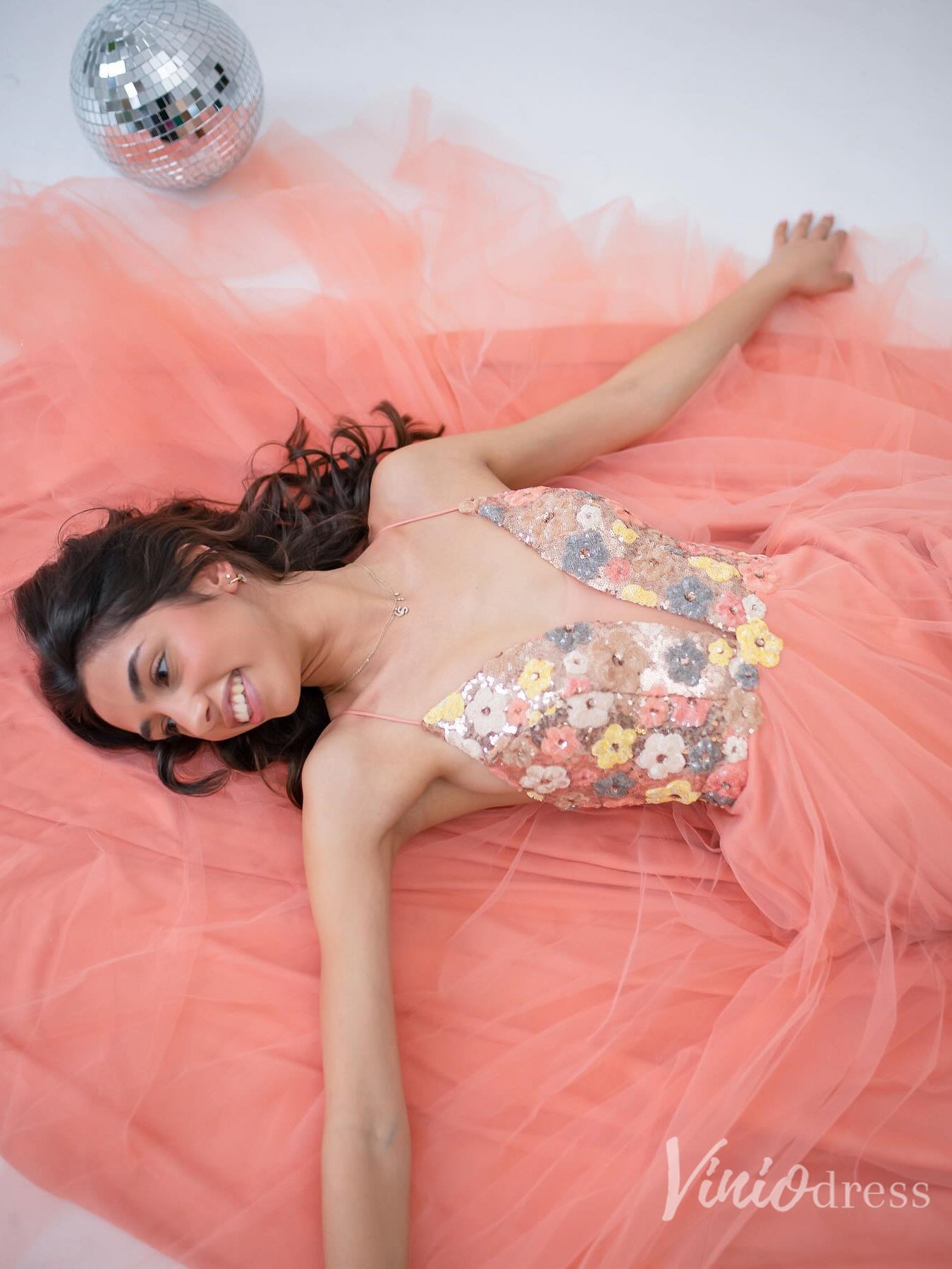 Peach Tulle Prom Dress with 3D Floral Sequin Bodice & Slit – FD6120-prom dresses 2025 -Viniodress-Peach-Custom Size-