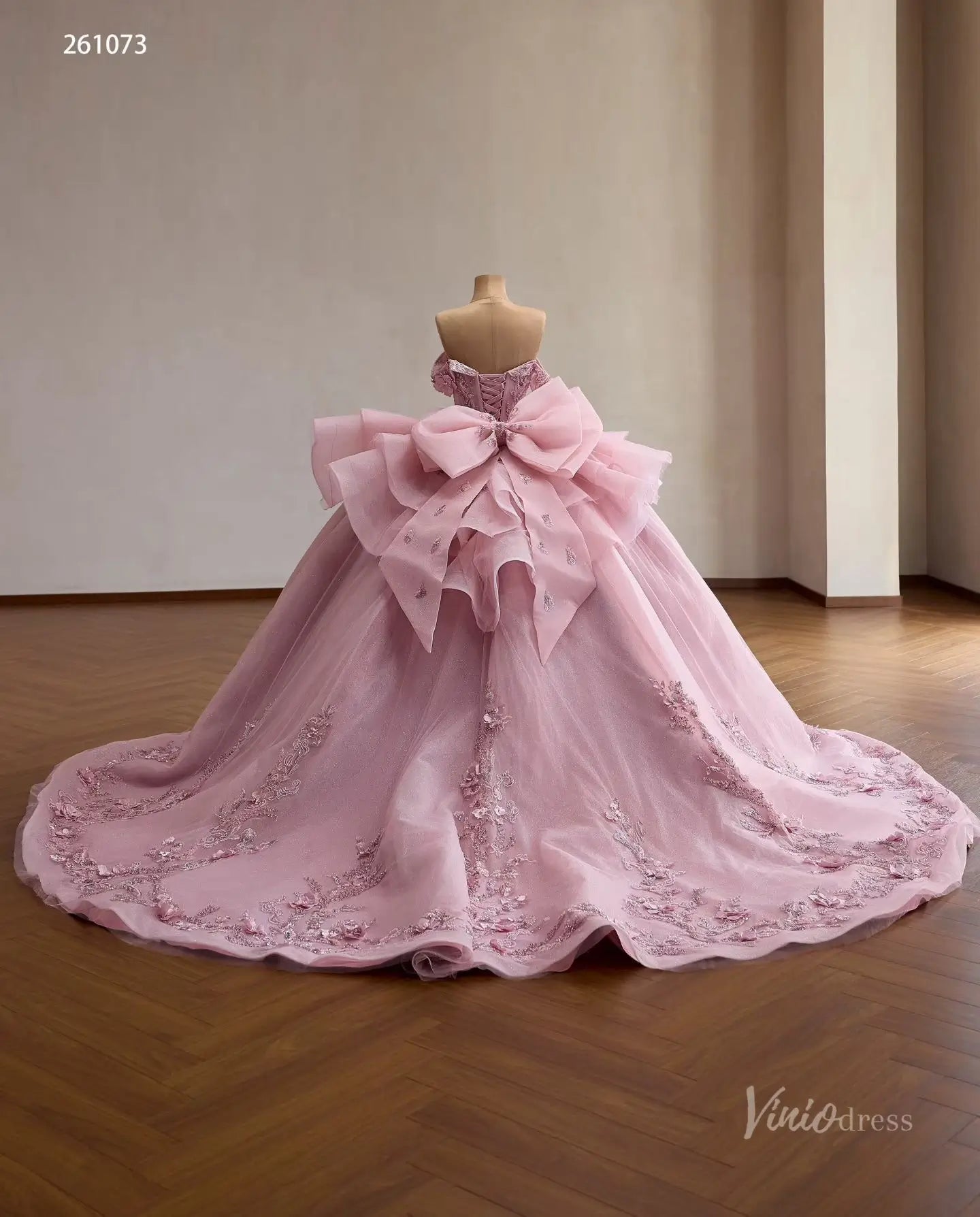 Pink Floral Appliqué Quinceañera Ball Gown with Detachable Off-Shoulder Neckline, Corset Bodice & Oversized Bow – 261073-Quinceanera Dresses 2026-Viniodress-Pink-Custom Size – Add Measurements in Cart-