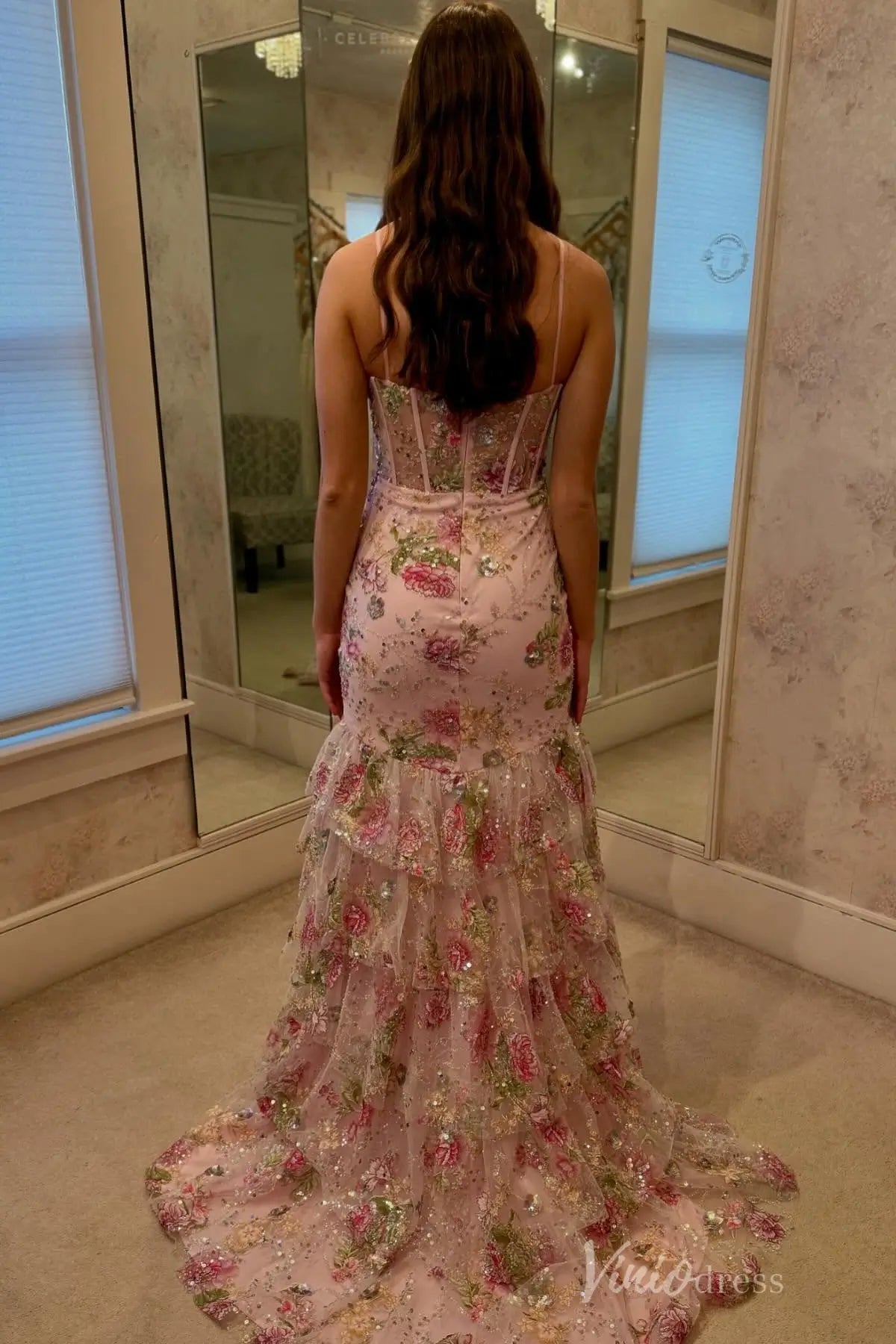Pink Floral Embroidered Prom Dress with Plunging Neckline, Tiered Tulle Skirt, and High Slit – SS061-prom dresses 2025 -Viniodress-Pink-Custom Size-