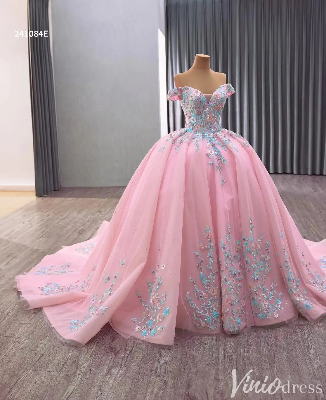 Pink Floral Embroidered Quinceañera Ball Gown with Lace-Up Back 241084E-Quinceanera Dresses 2025 -Viniodress-Pink-Custom Size-
