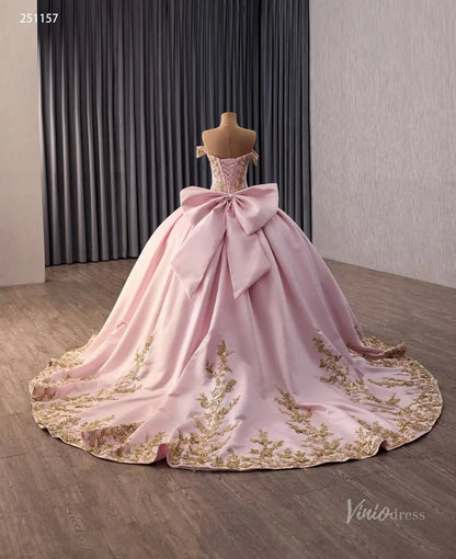 Pink Gold Appliqué Quinceañera Ball Gown with Corset Bodice & Oversized Bow – 251157-Quinceanera Dresses 2026-Viniodress-Pink-Custom Size – Add Measurements in Cart-Long Sleeves