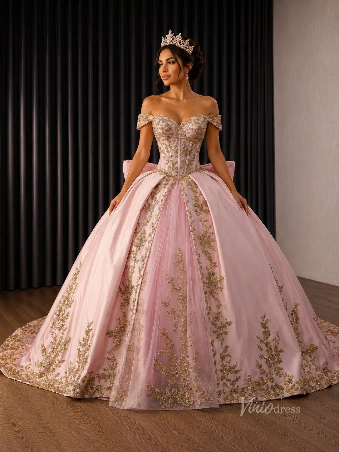 Pink Gold Appliqué Quinceañera Ball Gown with Corset Bodice & Oversized Bow – 251157-Quinceanera Dresses 2026-Viniodress-Pink-Custom Size – Add Measurements in Cart-Long Sleeves