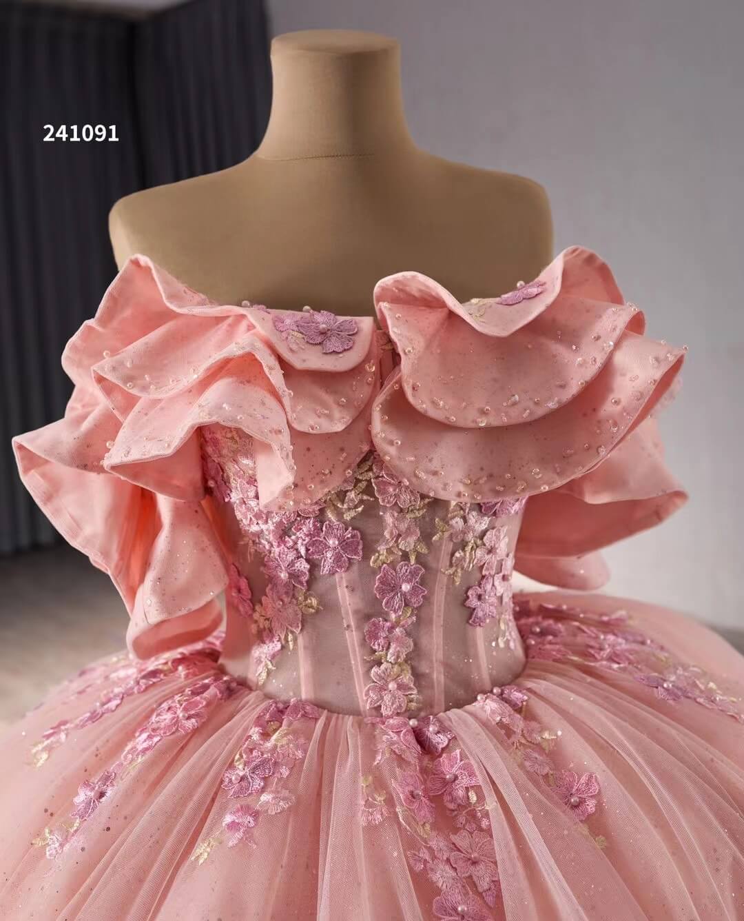 Pink Lace Applique Layered Wedding Gowns Convertible Quince Dress 241091-Quinceanera Dresses 2025 -Viniodress-Pink-Custom Size-