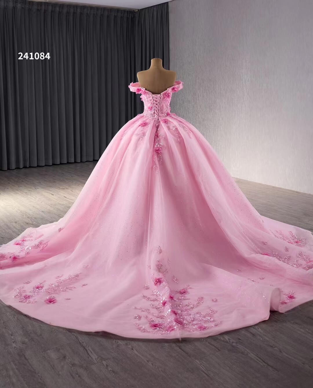 Pink Sparkly Lace Applique Wedding Gowns Off the Shoulder 3D Flower Quince Dress 241084-Quinceanera Dresses-Viniodress-Viniodress