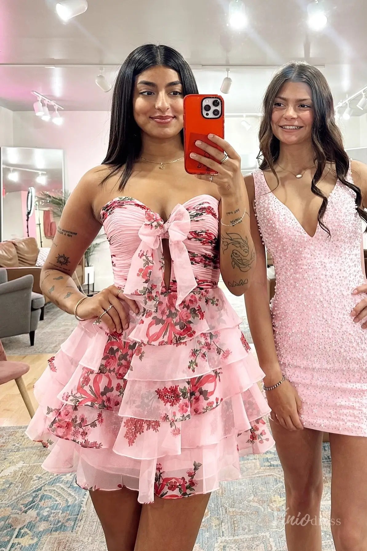 Pink Strapless Homecoming Dress with Sweetheart Neck, Bow Detail, Tiered Floral Ruffle Skirt – H1187-prom dresses 2025 -Viniodress-Pink-Custom Size-