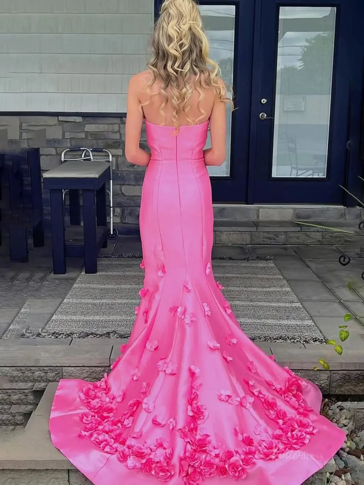Pink Strapless Satin Mermaid Prom Dresses 2025 with Slit & 3D Flowers – FD5055-prom dresses 2025 -Viniodress-Pink-Custom Size-