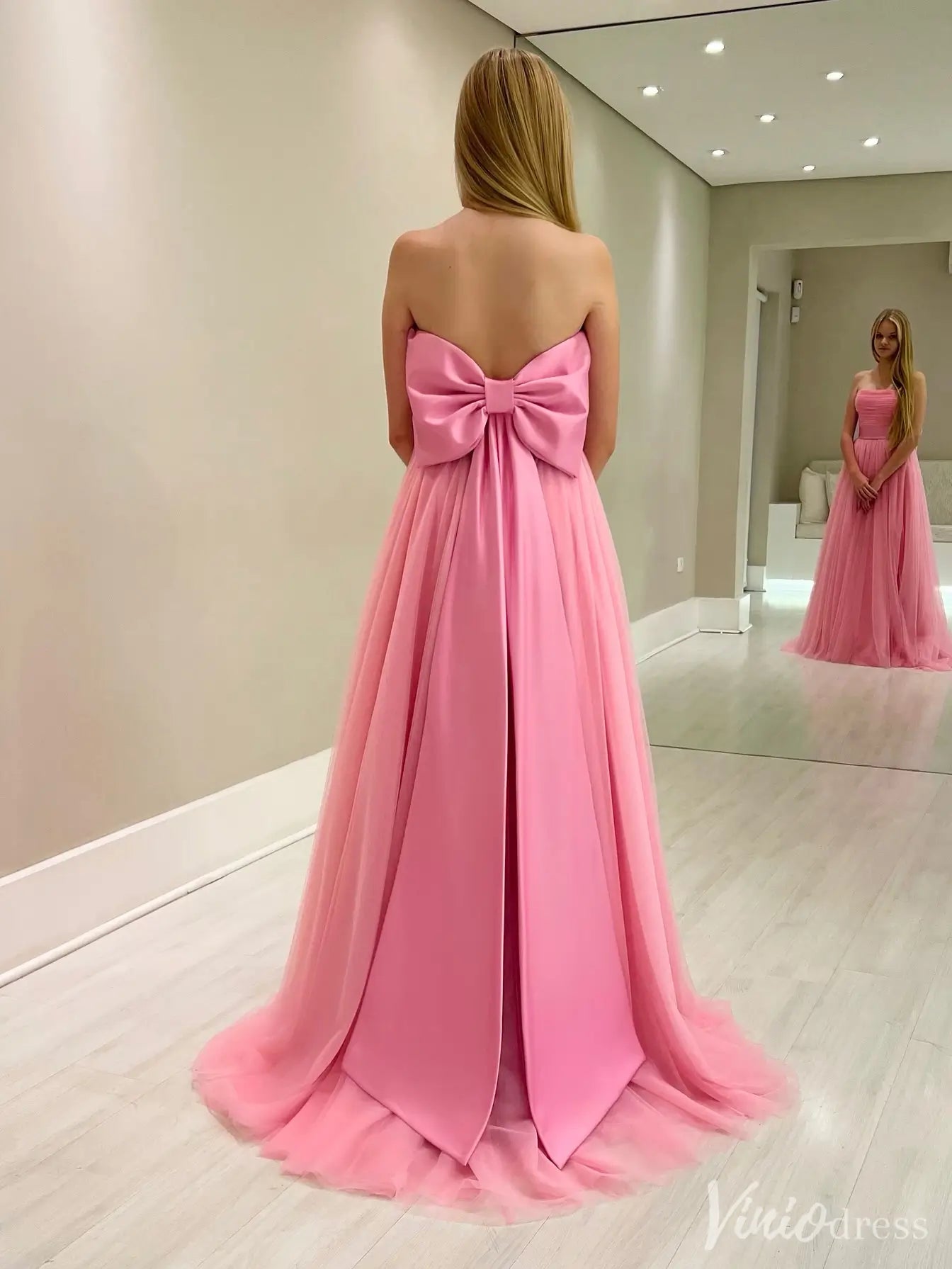 Pink Strapless Tulle Prom Dress with Bow-Tie Belt & Ruched Bodice | IS006-prom dresses 2025 -Viniodress-Pink-Custom Size-