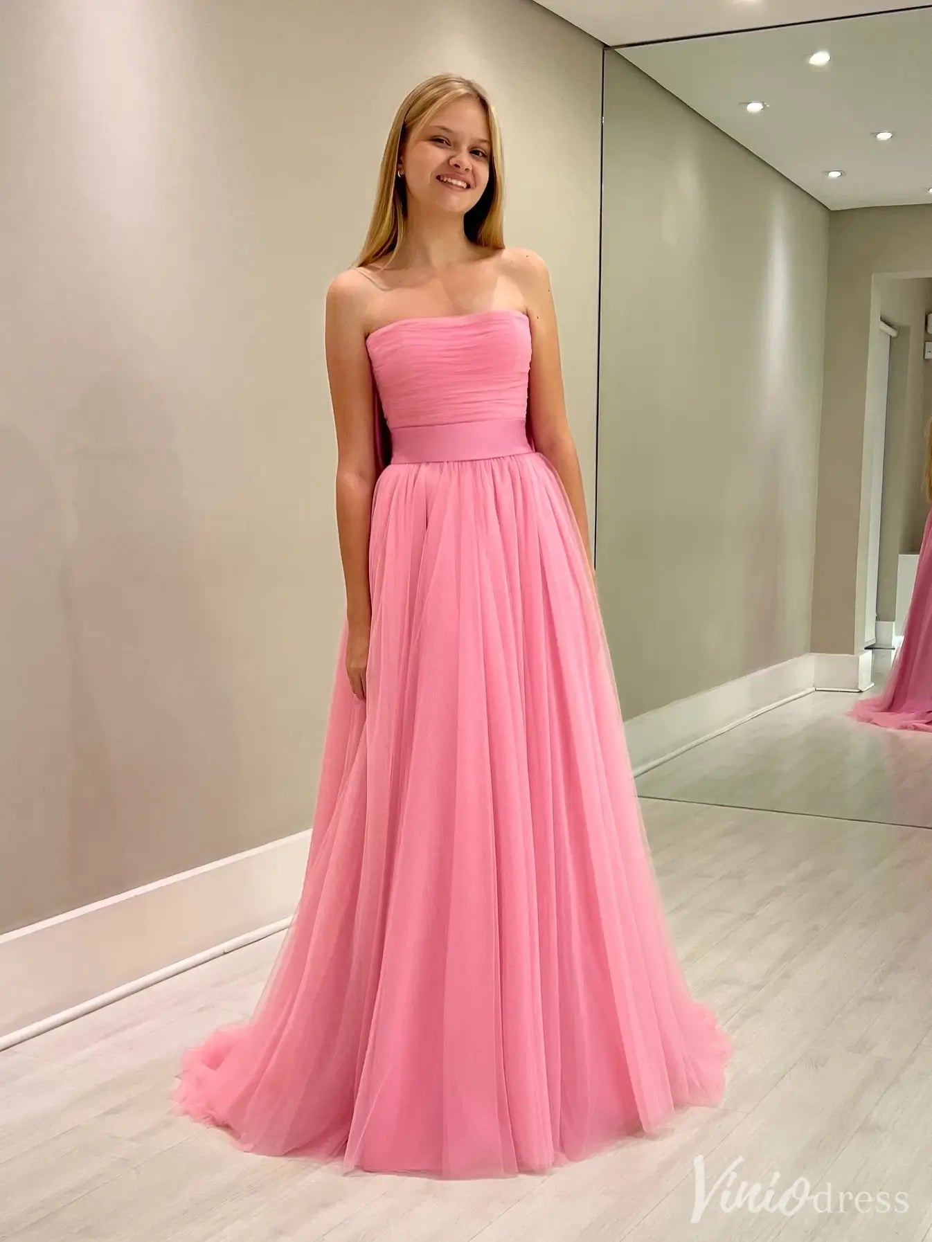 Pink Strapless Tulle Prom Dress with Bow-Tie Belt & Ruched Bodice | IS006-prom dresses 2025 -Viniodress-Pink-Custom Size-