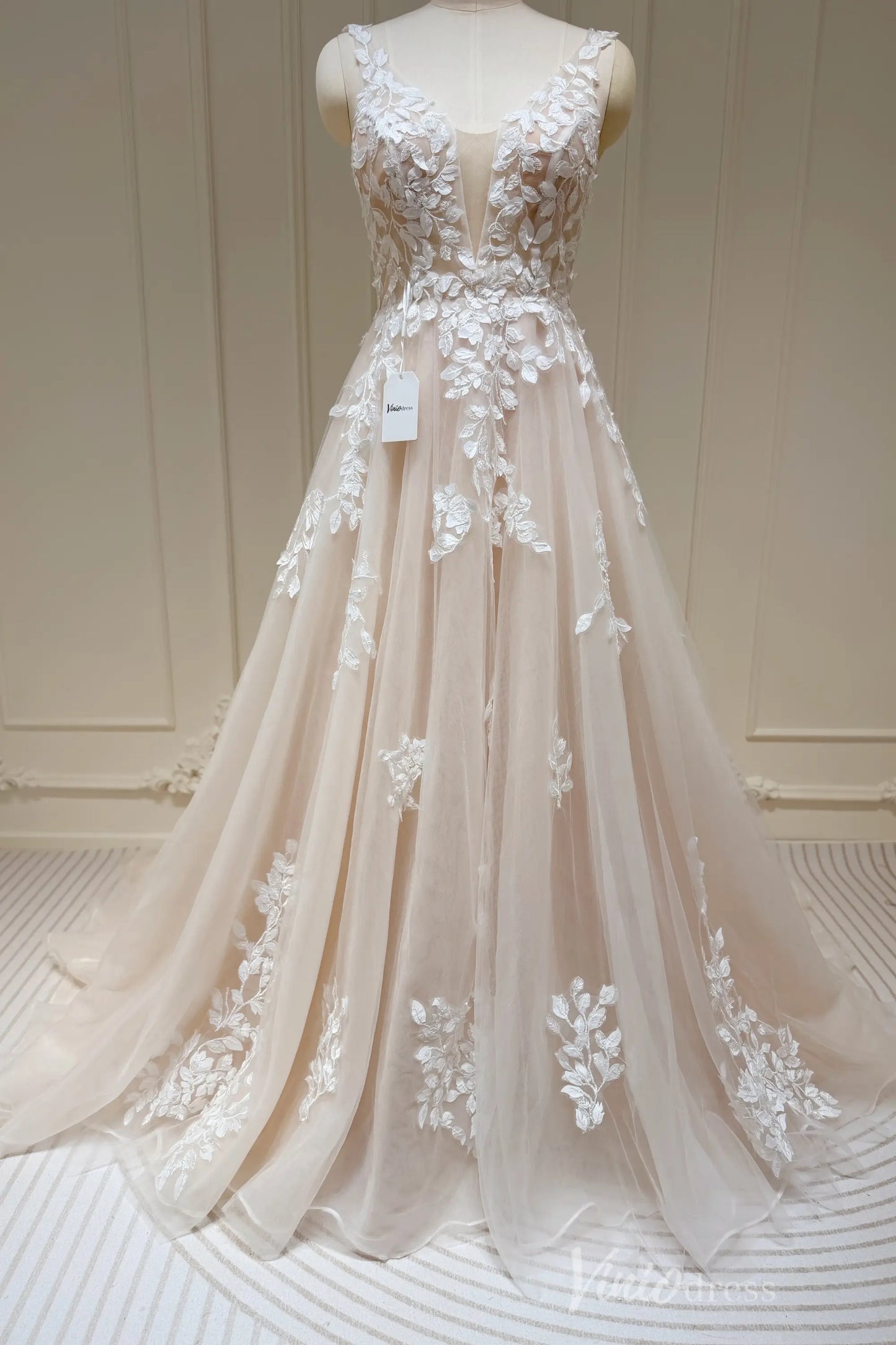 Plunging V-neck A-line Wedding Dresses Ethereal Lace Country Bridal Dresses VW1861-wedding dresses 2025 -Viniodress-Champagne-Custom Size-