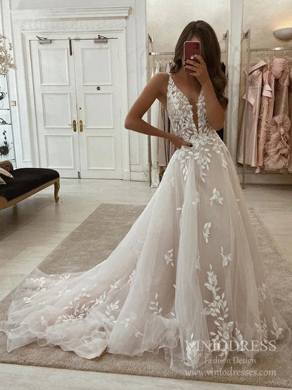 Plunging V-neck A-line Wedding Dresses Ethereal Lace Country Bridal Dresses VW1861-wedding dresses 2025 -Viniodress-Champagne-Custom Size-