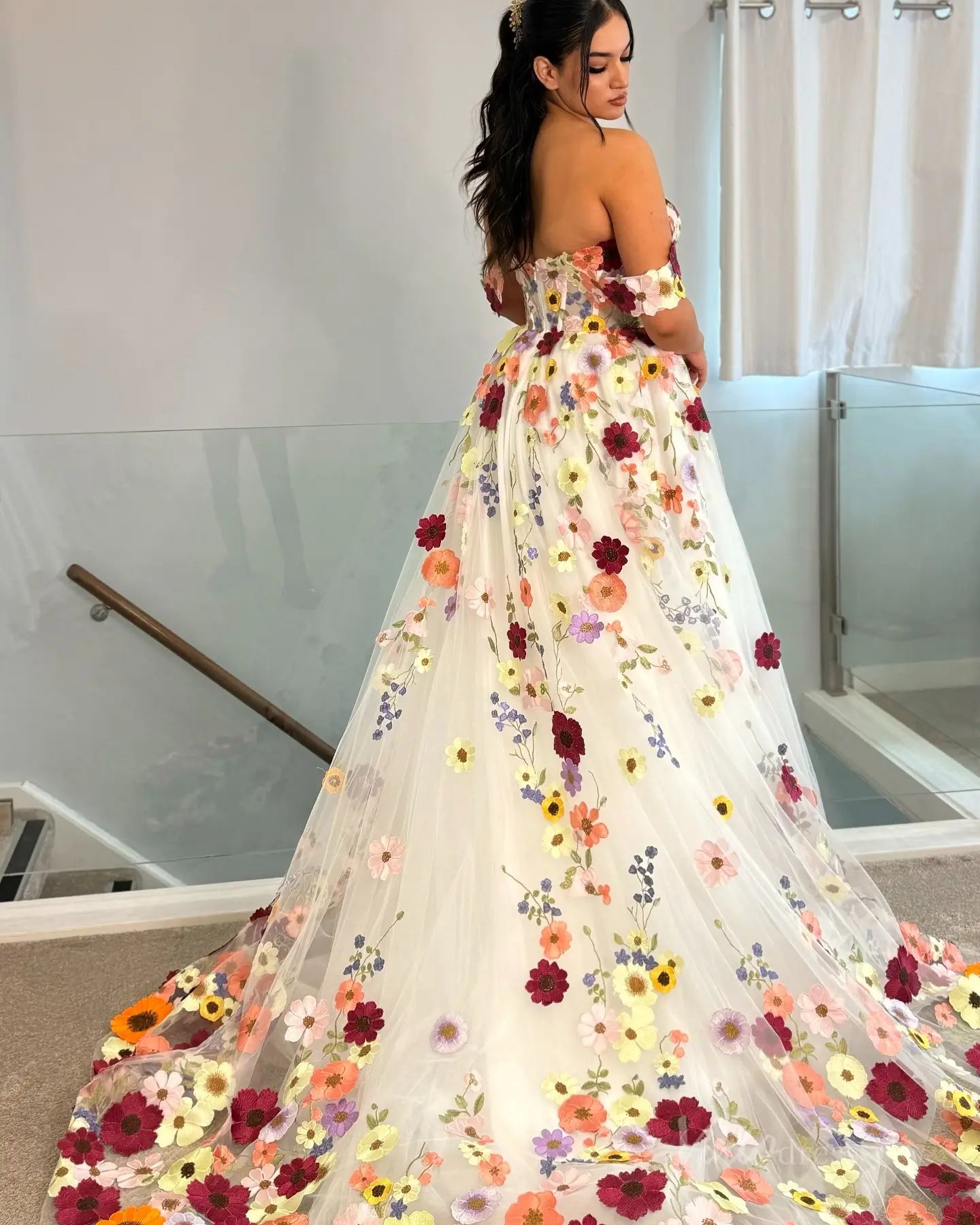 Plus Size Colorful Floral Wedding Dress | Off-the-Shoulder Sweetheart Gown with Chapel Train FW162-wedding dresses 2025 -Viniodress-Floral-Custom Size-