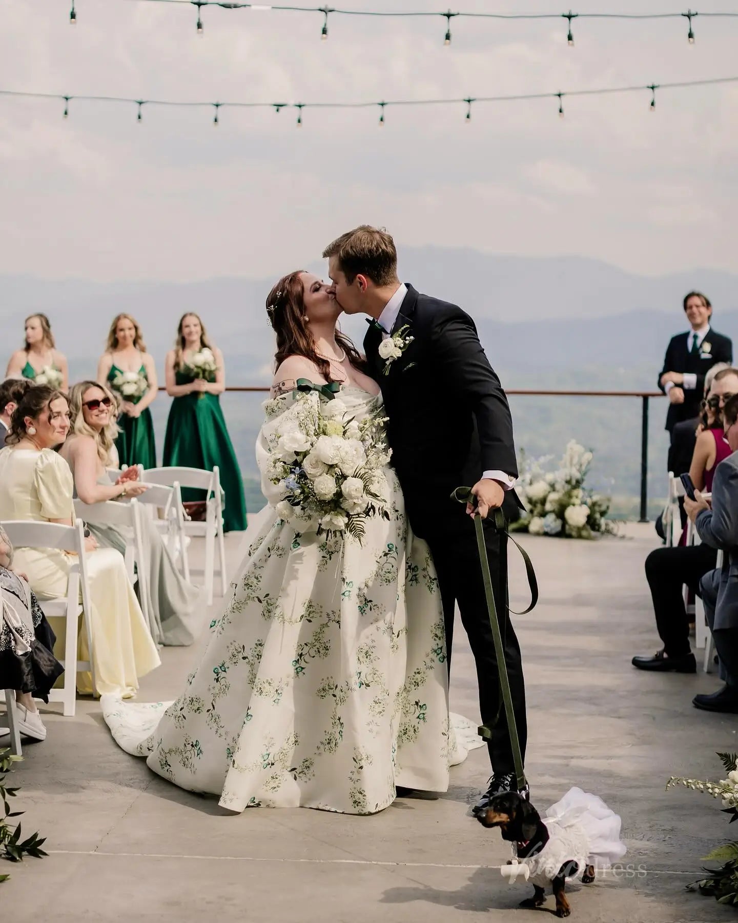 Plus Size Green Floral Wedding Dress | Off-the-Shoulder Gown with Puff Sleeves,Bows, Cathedral Train FW130-wedding dresses 2025 -Viniodress-Floral-Custom Size-