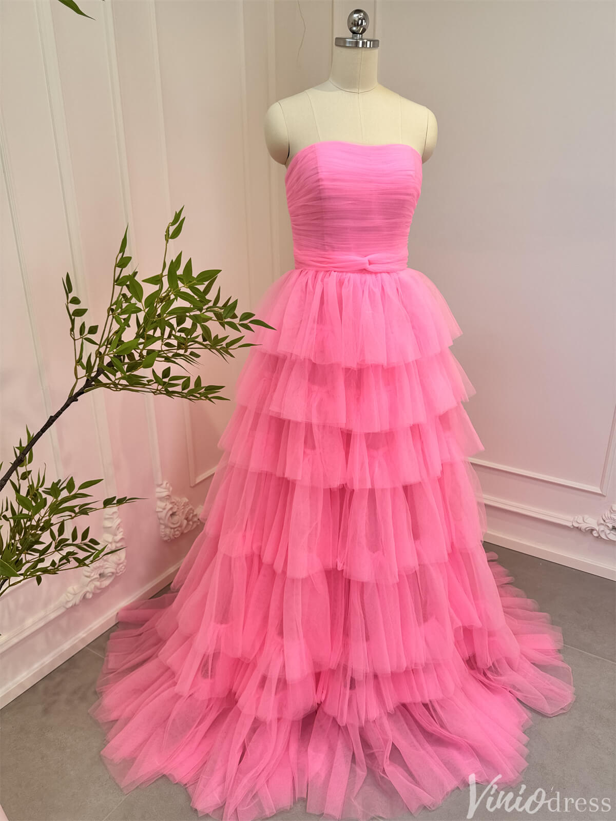 Prom Dress 2025 Bright Pink Tiered Tulle Prom Dresses Strapless Ruffle Ball Gowns 80007-unique prom dresses-Pink-Custom Size-Viniodress