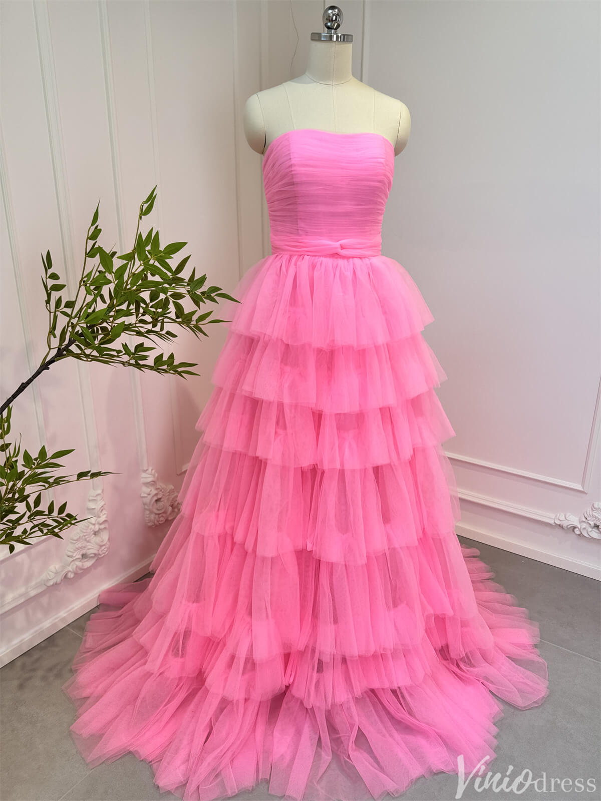 Prom Dress 2025 Bright Pink Tiered Tulle Prom Dresses Strapless Ruffle Ball Gowns 80007-unique prom dresses-Pink-Custom Size-Viniodress