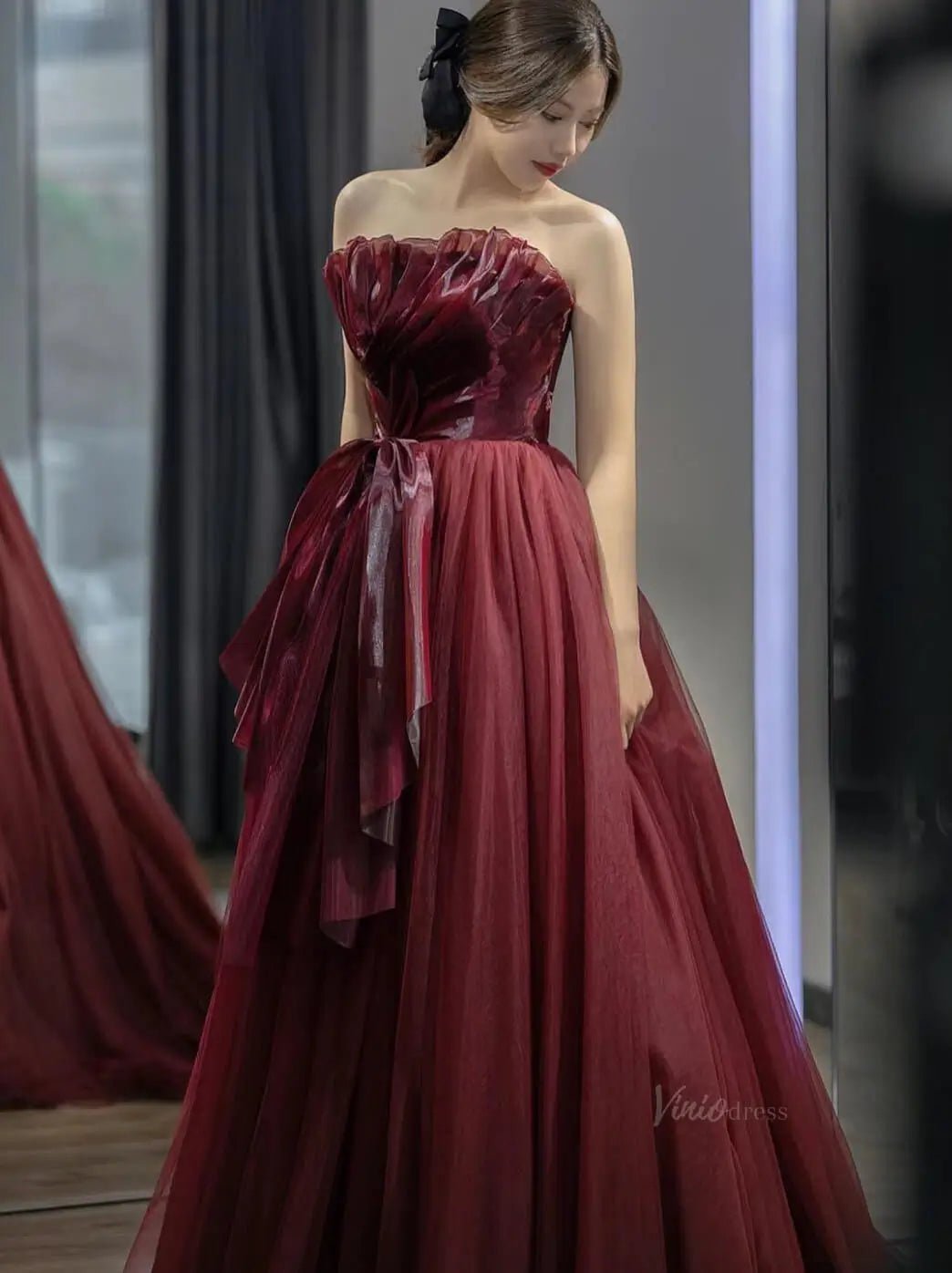 Burgundy Tulle Prom Dresses with Big Bow, Pleated Bodice, Formal Dresses SU068 - Viniodressprom dressesBurgundyCustom Size - Formal Dresses - Ball Gowns