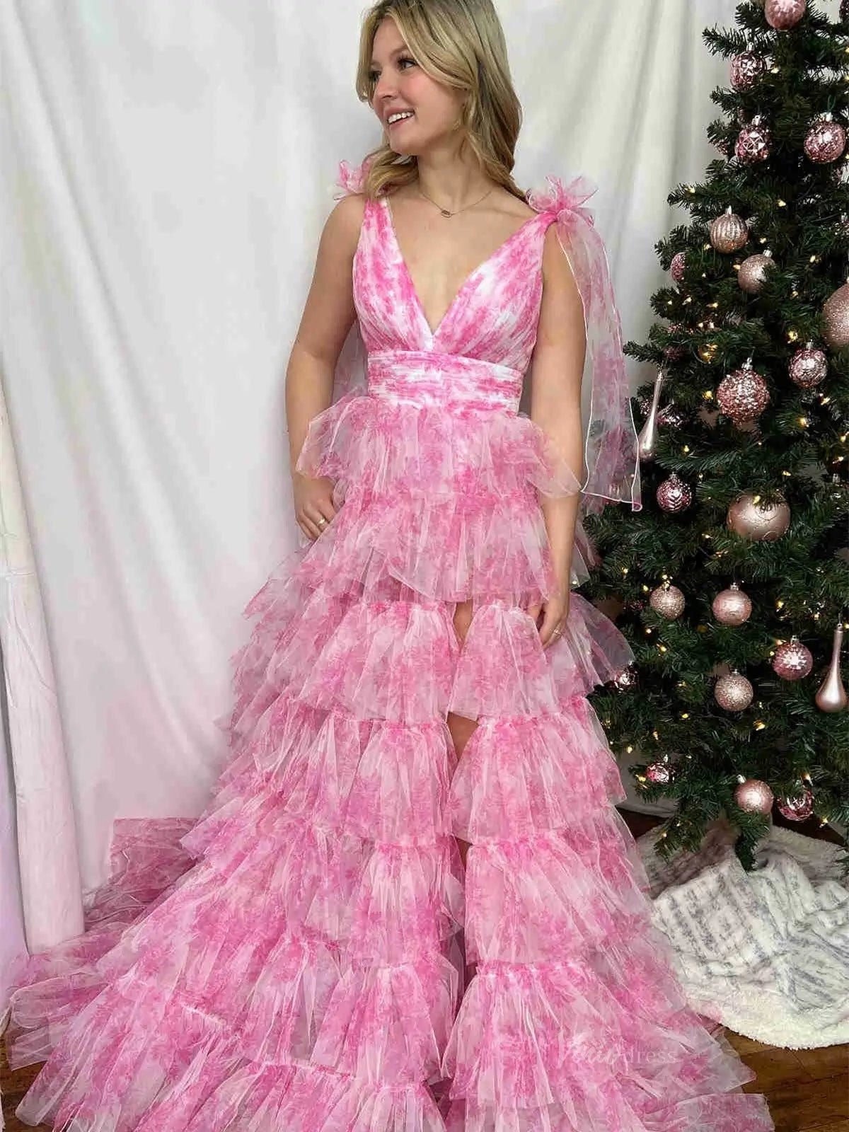 Elegant Tulle Tiered Prom Dresses 2025 Bow - Tie V - Neck Formal Gown with Slit - FD5302 - Viniodressprom dressesPinkCustom Size - Formal Dresses - Ball Gowns