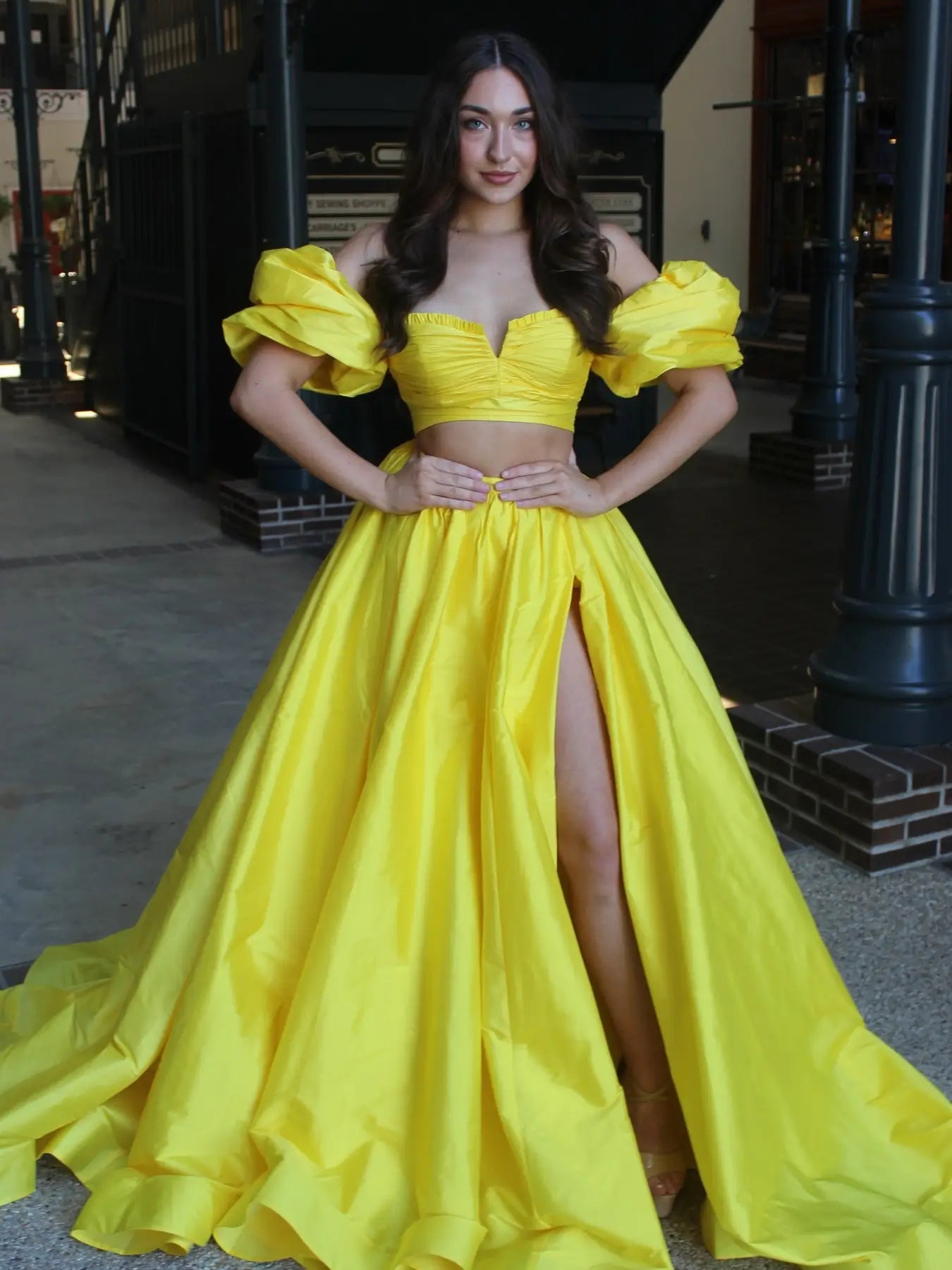 prom dresses 2025 Elegant Two-Piece Satin Prom Dress with Slit & Puffed Sleeves – Style FD5168-plus size wedding dresses Viniodress-Yellow-Custom Size-