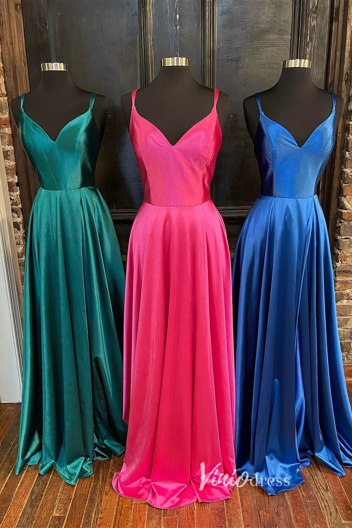 Prom Dress 2025 Emerald Green Satin Prom Dresses Spaghetti Strap Evening Gown FD3327-unique prom dresses-Emerald Green-Custom Size-Viniodress