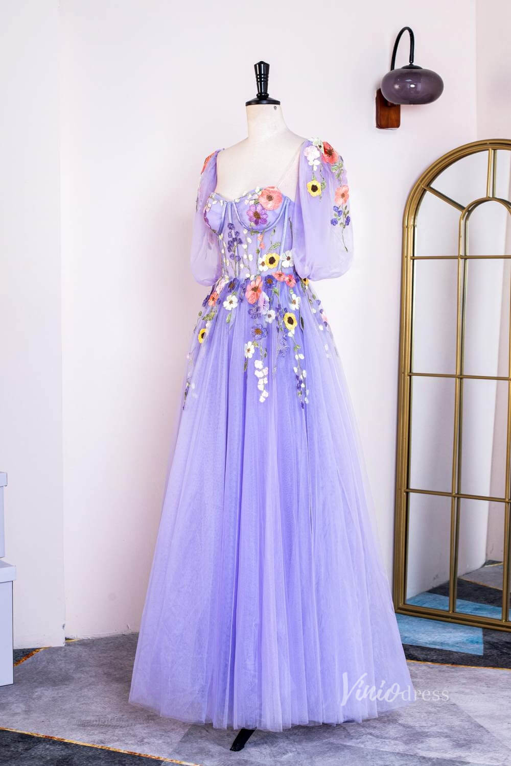 Prom Dress 2025 Lavender Lace Applique Prom Dresses Sheer Boned Bodice Half Sleeve FD4011-unique prom dresses-Lavender-Custom Size-Viniodress