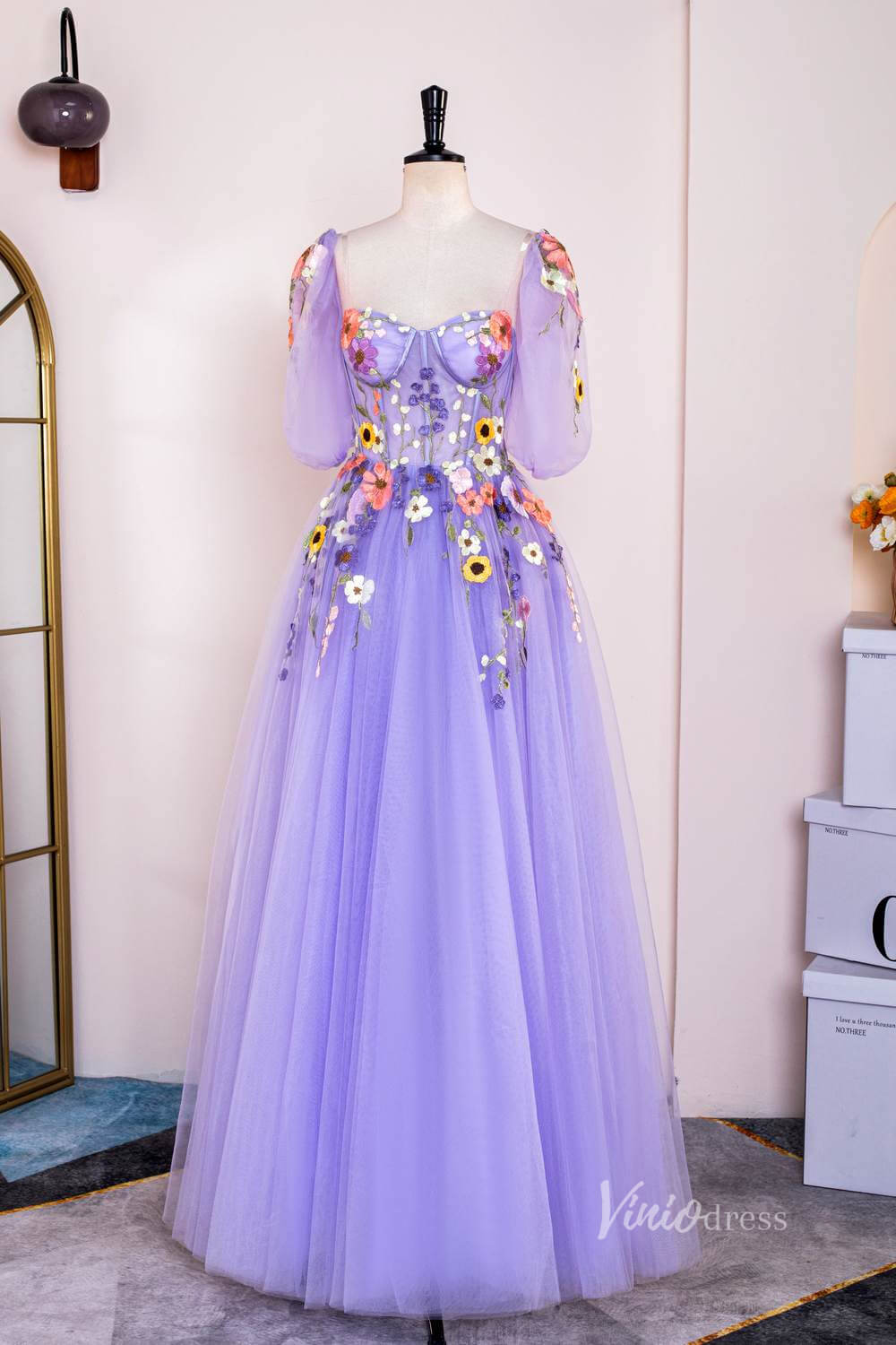 Prom Dress 2025 Lavender Lace Applique Prom Dresses Sheer Boned Bodice Half Sleeve FD4011-unique prom dresses-Lavender-Custom Size-Viniodress