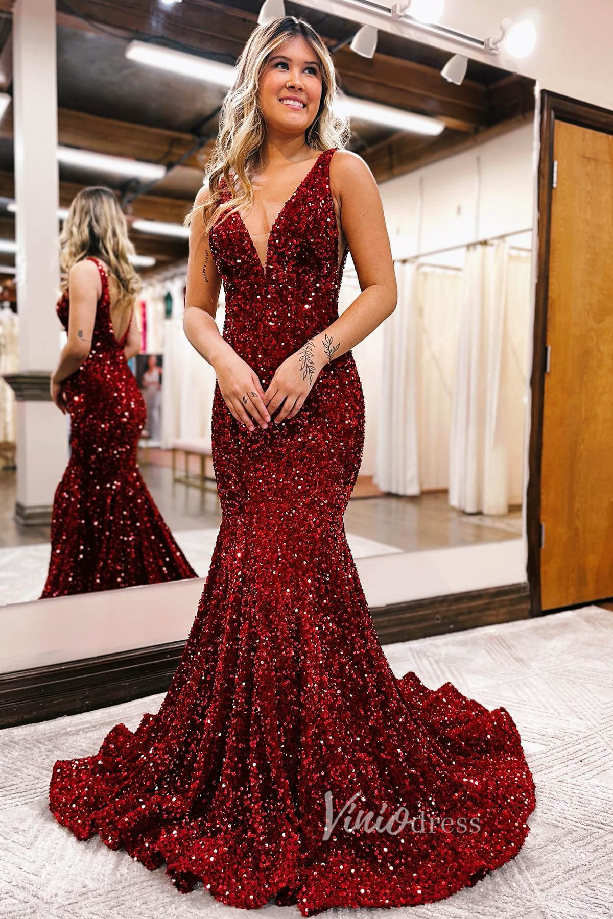 Prom Dress 2025 Light Blue Mermaid Sequin Prom Dress Plunging V-Neck Formal Dresses FD2957-unique prom dresses-Burgundy-Custom Size-Viniodress