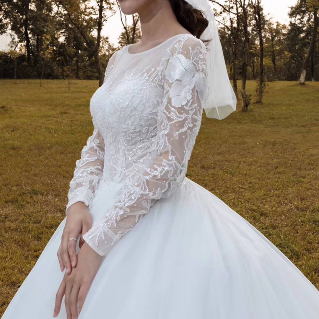 Prom Dress 2025 Long Sleeve Elegant Wedding Dresses Modest Lace Classy Bridal Gown VW1517-unique prom dresses-Ivory-Custom Size-Viniodress