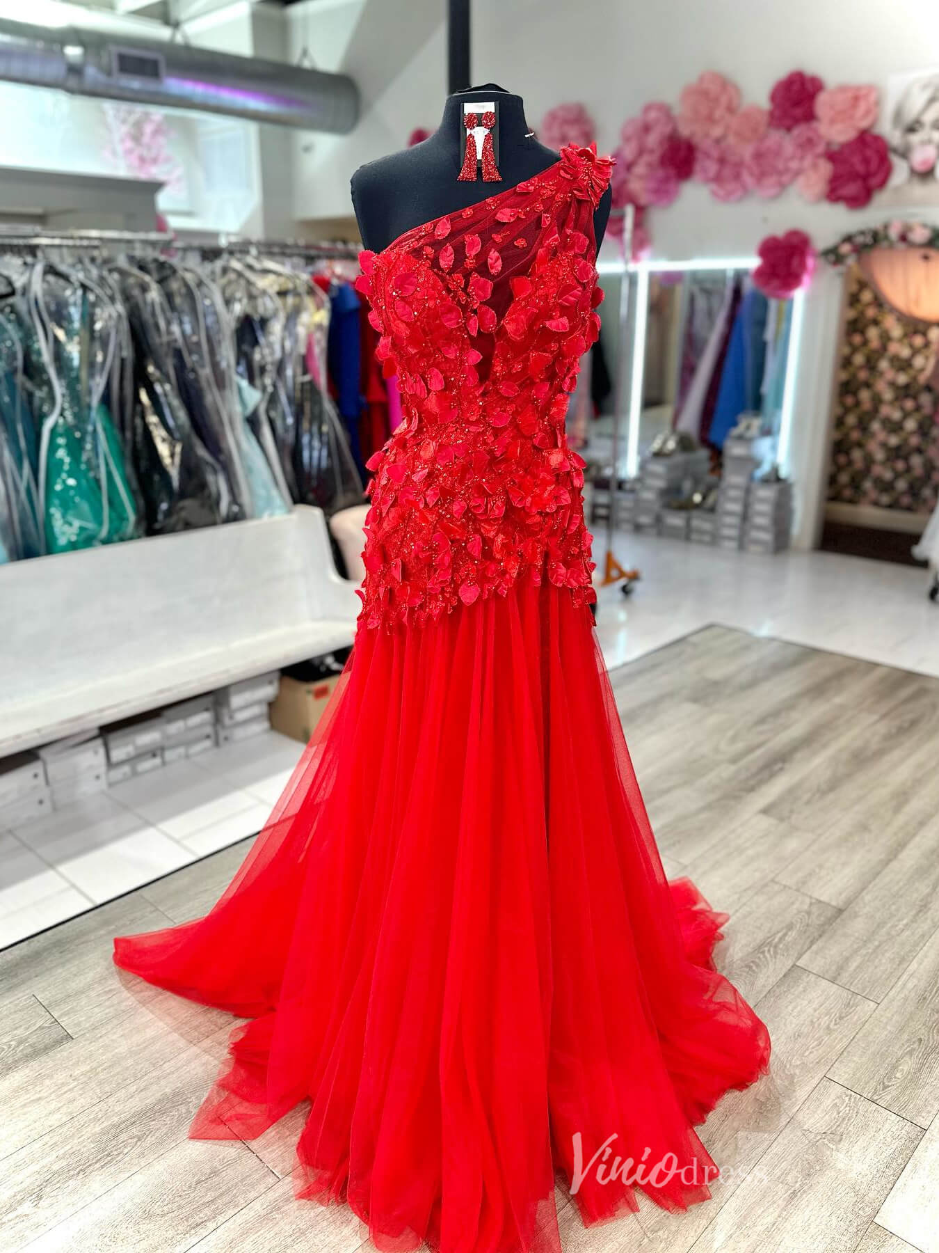 Red One Shoulder Lace Applique Prom Dresses Sheer Bodice FD4082 - Viniodressprom dressesRedCustom Size - Formal Dresses - Ball Gowns