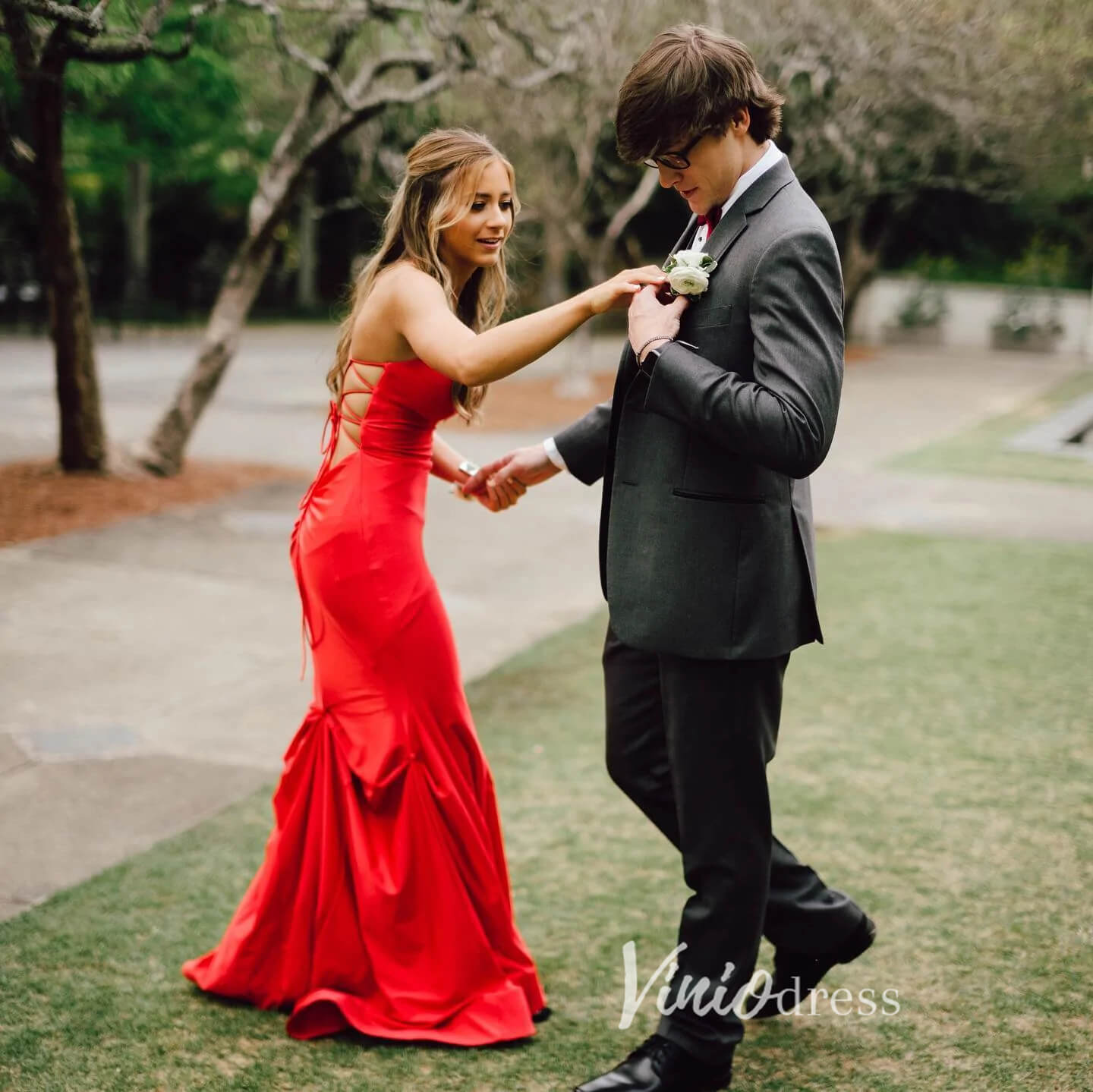 Prom Dress 2025 Red Satin Prom Dresses Mermaid Spaghetti Strap Formal Gown FD3287-unique prom dresses-Red-Custom Size-Viniodress