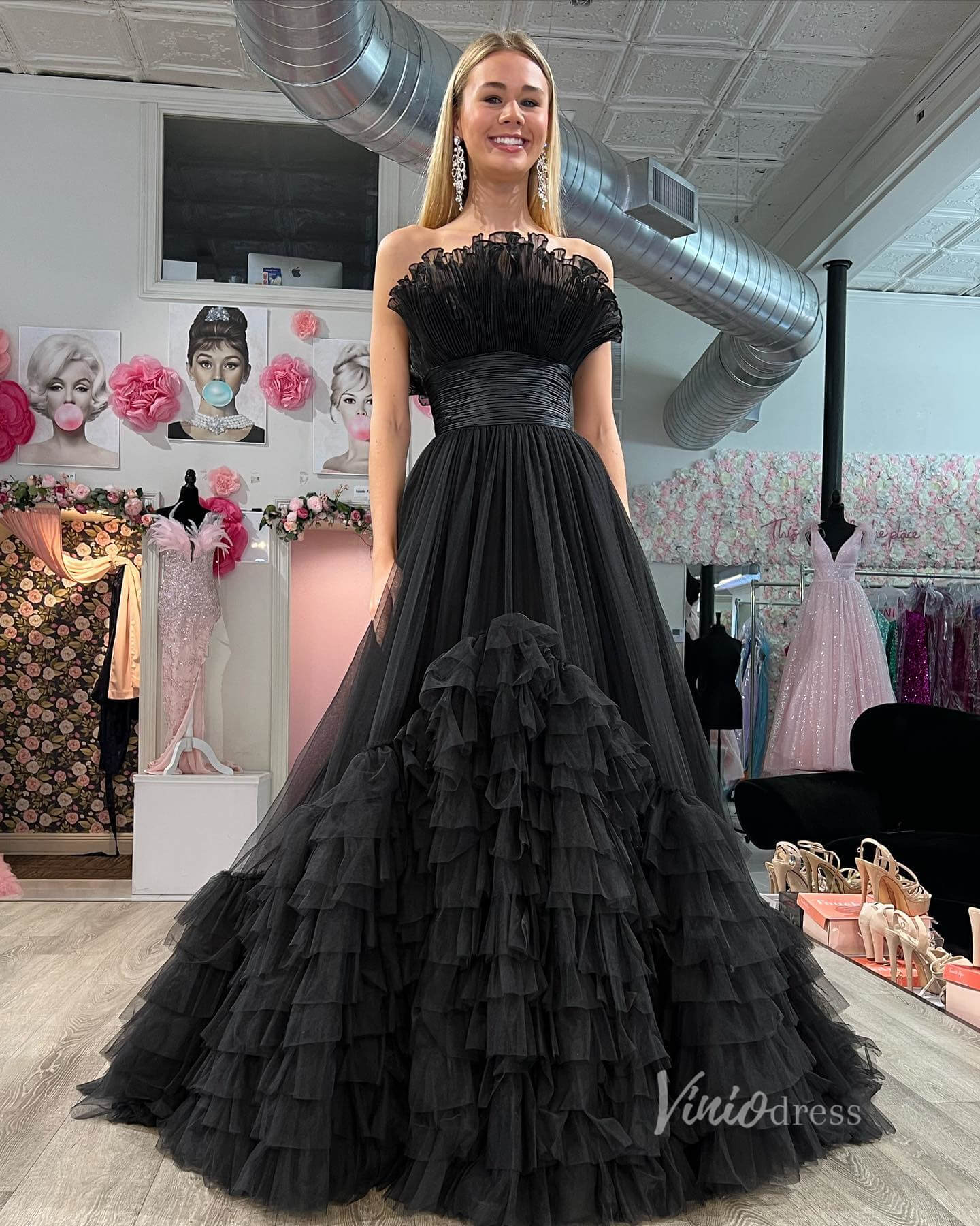 Prom Dress 2025 Red Tiered Ruffle Prom Dresses Strapless Formal Gown FD3633-unique prom dresses-Black-Custom Size-Viniodress