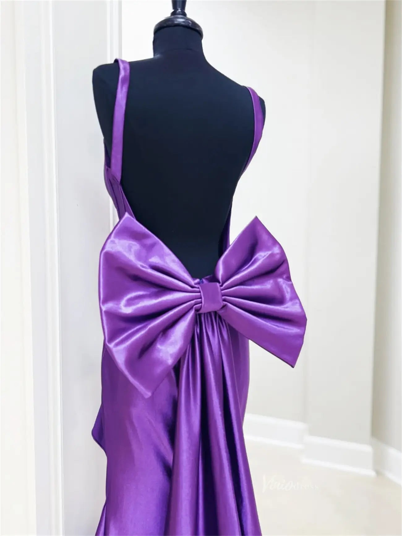 Shiny Purple Satin Mermaid Prom Dress | Backless Gown with Ruffled Slit & Bow Tail – FD6045 - Viniodressprom dressesPurpleCustom Size - Formal Dresses - Ball Gowns