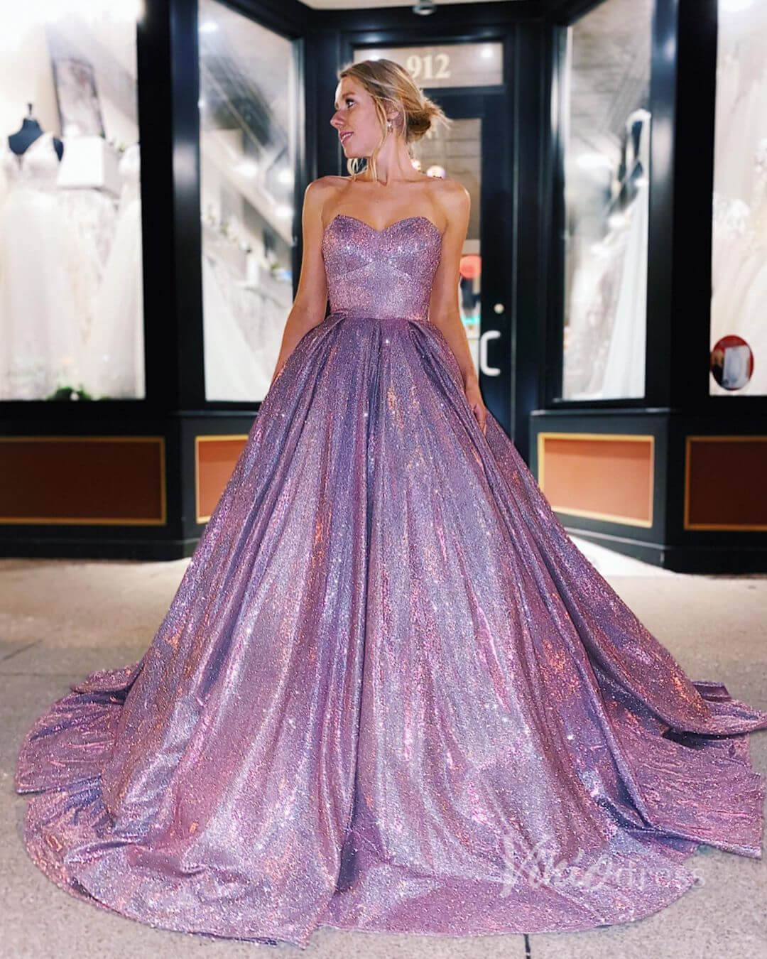 Prom Dress 2025 Sparkly Purple Prom Dress with Pockets Strapless Ball Gown FD2833-unique prom dresses-Purple-Custom Size-Viniodress