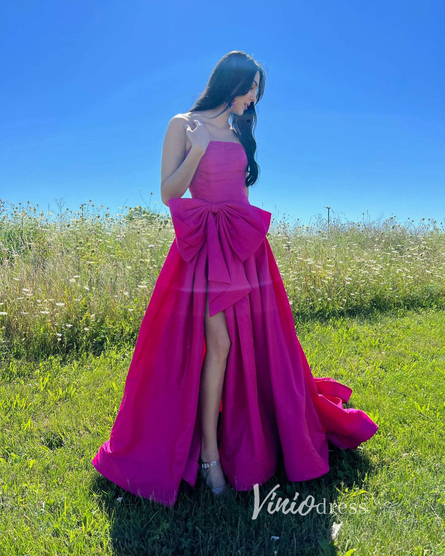 Prom Dress 2025 Strapless Red Bow Tie Prom Dresses 2024 Satin Formal Gowns with Slit FD3043-unique prom dresses-Red-Custom Size-Viniodress