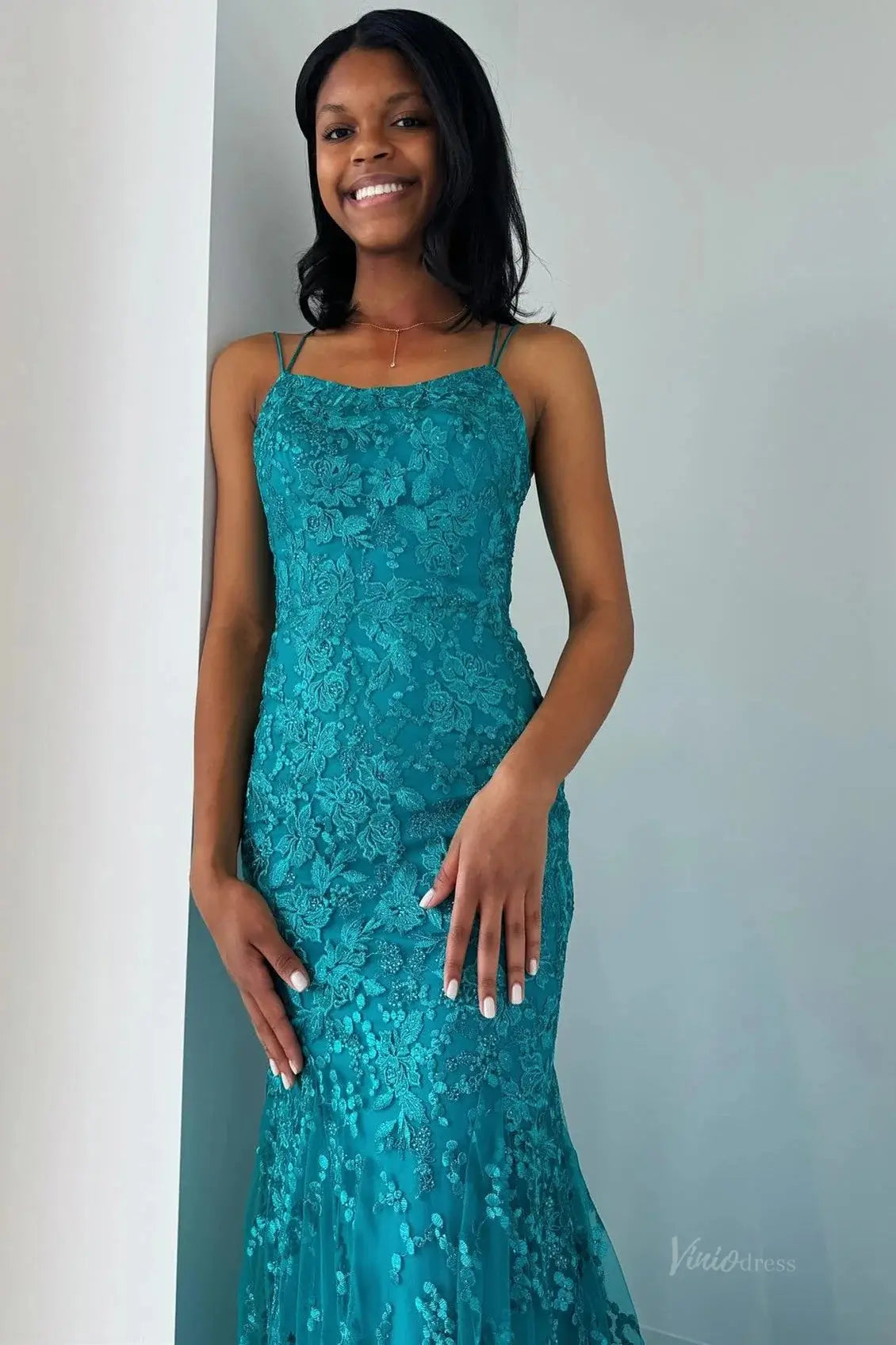 Teal Blue Lace Mermaid Prom Dress 2025 with Spaghetti Strap & Lace Up Back – FD5039