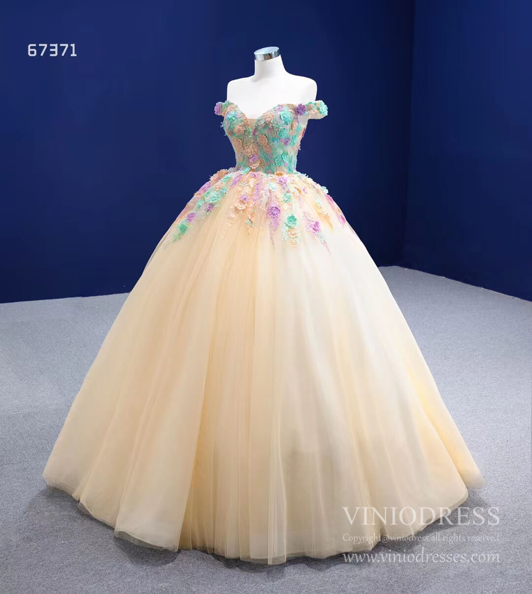 Prom Dress 2025 Cinderella Ball Gown Floral Off Shoulder Quince Dresses VINIODRESS viniodress-unique Quinceanera Dresses-Champagne-Custom Size-Viniodress