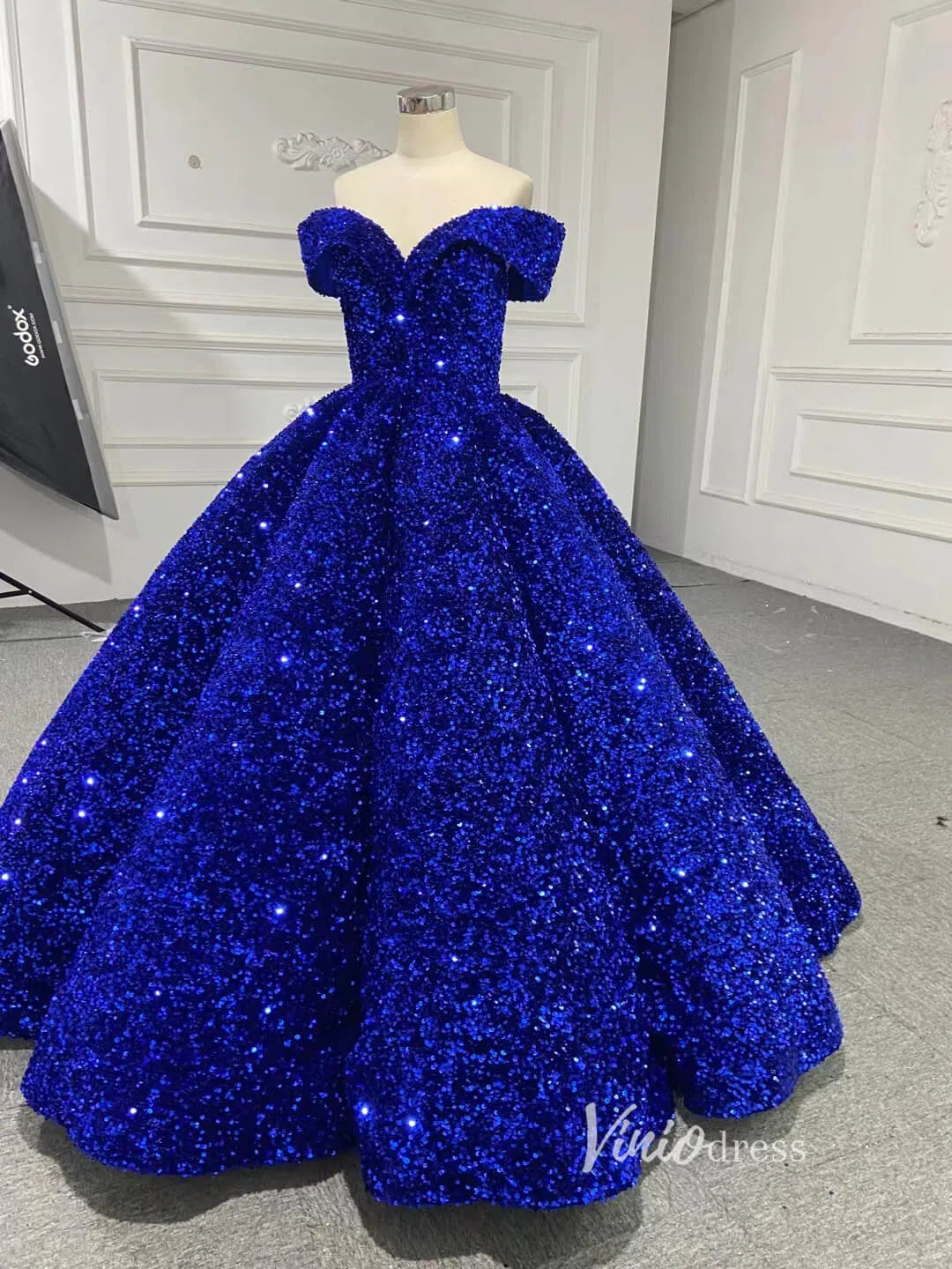 Prom Dress 2025 Shiny Sweet 16 Dress Off the Shoulder Debutante Ball Gown 66991 viniodress-unique Quinceanera Dresses-Red-Custom Size-Viniodress