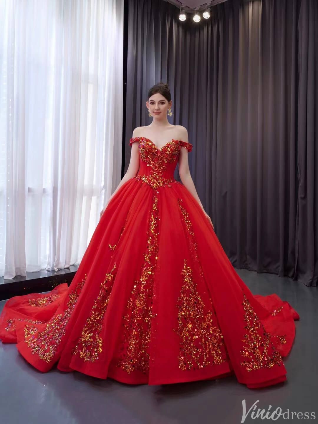 Red Beaded Lace Tiered Wedding Gowns Removable Overskirt Off the Shoulder Quince Dress 241071-Quinceanera Dresses-Viniodress-Viniodress