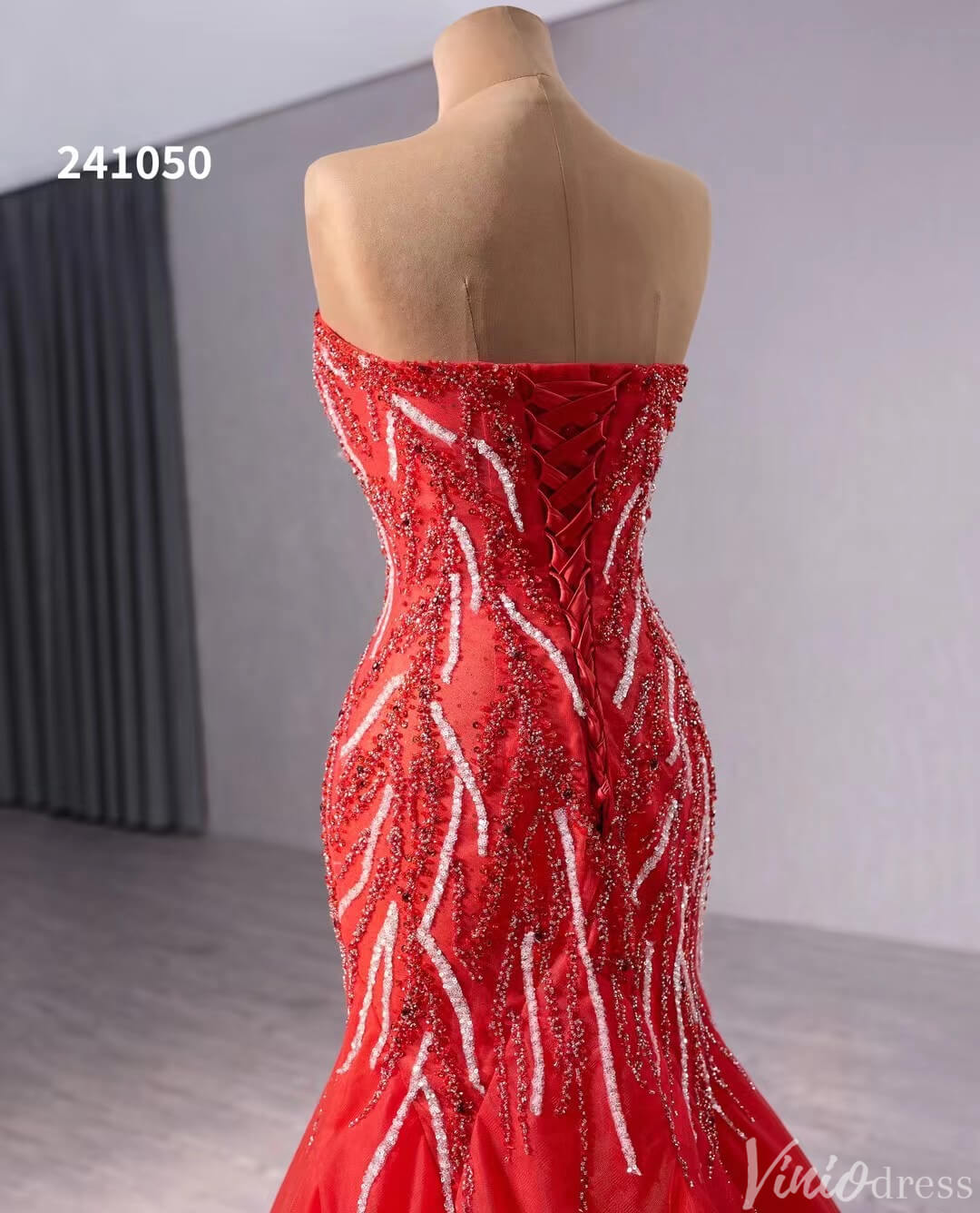 Red Beaded Mermaid Wedding Gown Strapless Sweetheart Neck Bridal Dress 241050-wedding dresses 2025 -Viniodress-Red-Custom Size-