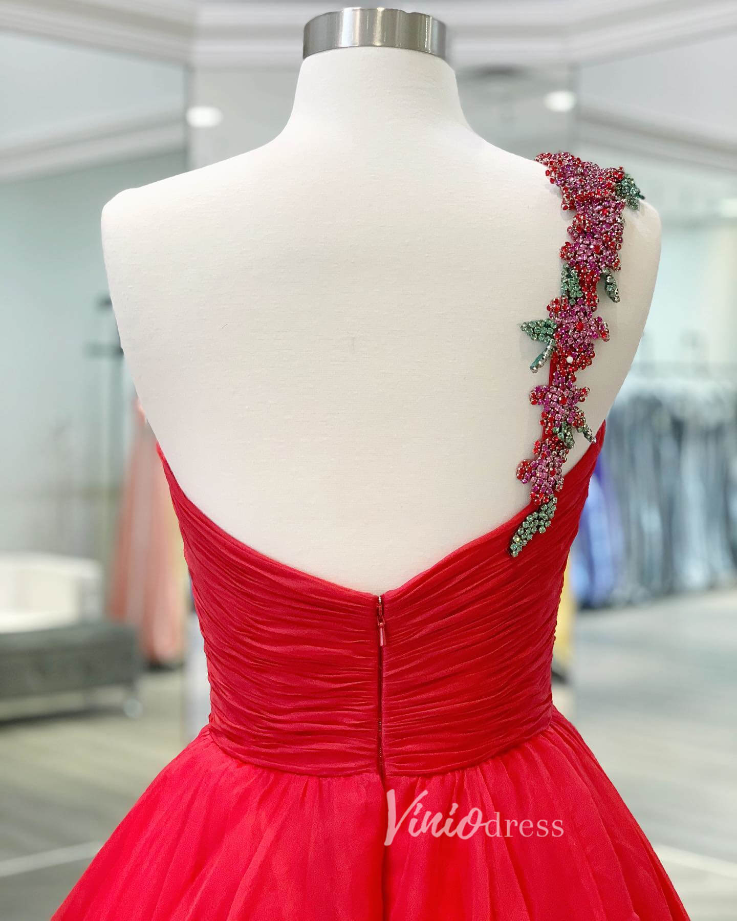 Prom Dress 2025 Red Beaded One Shoulder Prom Dresses Pleated Tulle Evening Dress FD3136-unique prom dresses-Red-Custom Size-Viniodress