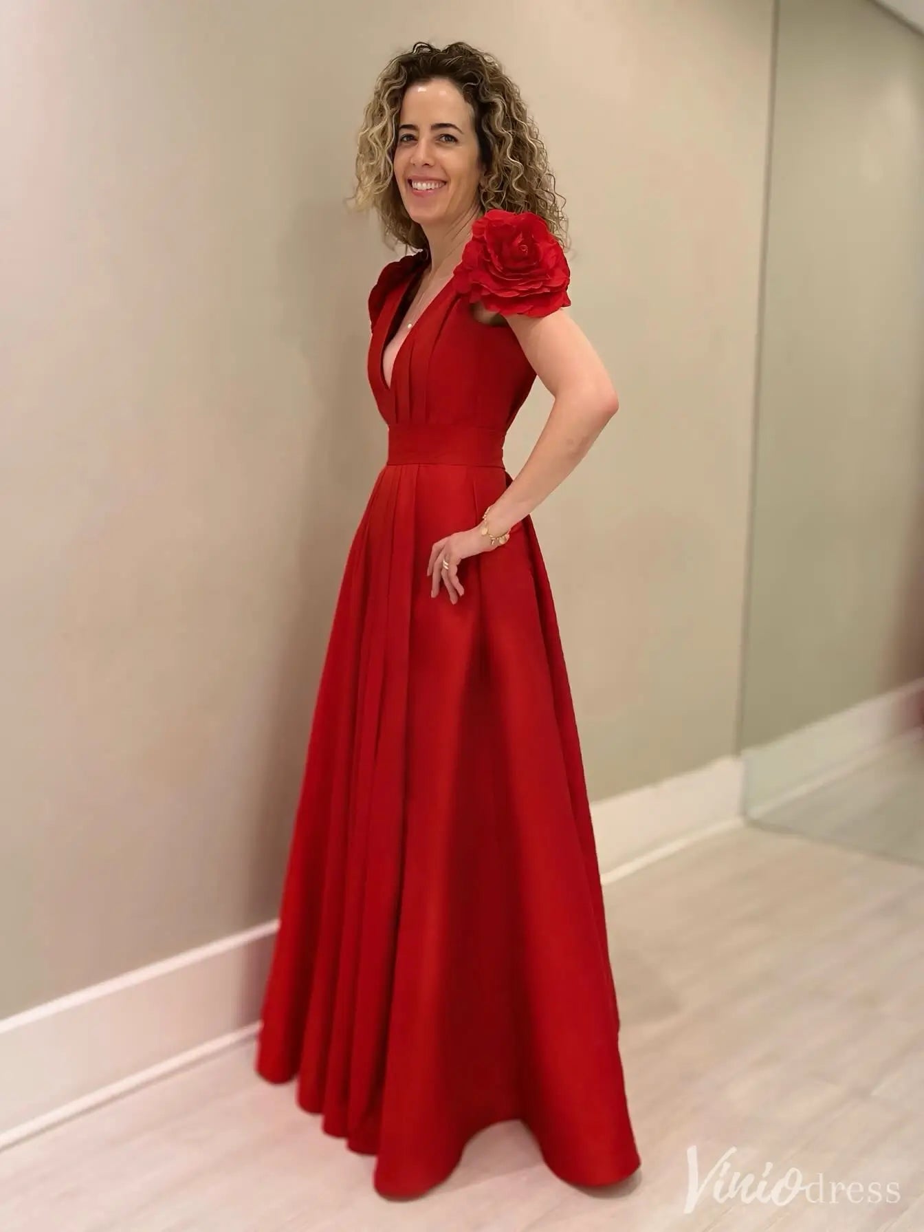 Red Satin Formal Gowns with 3D Flower Shoulder Elegant Evening Dresses V-Neck | IS008-prom dresses 2025 -Viniodress-Red-Custom Size-